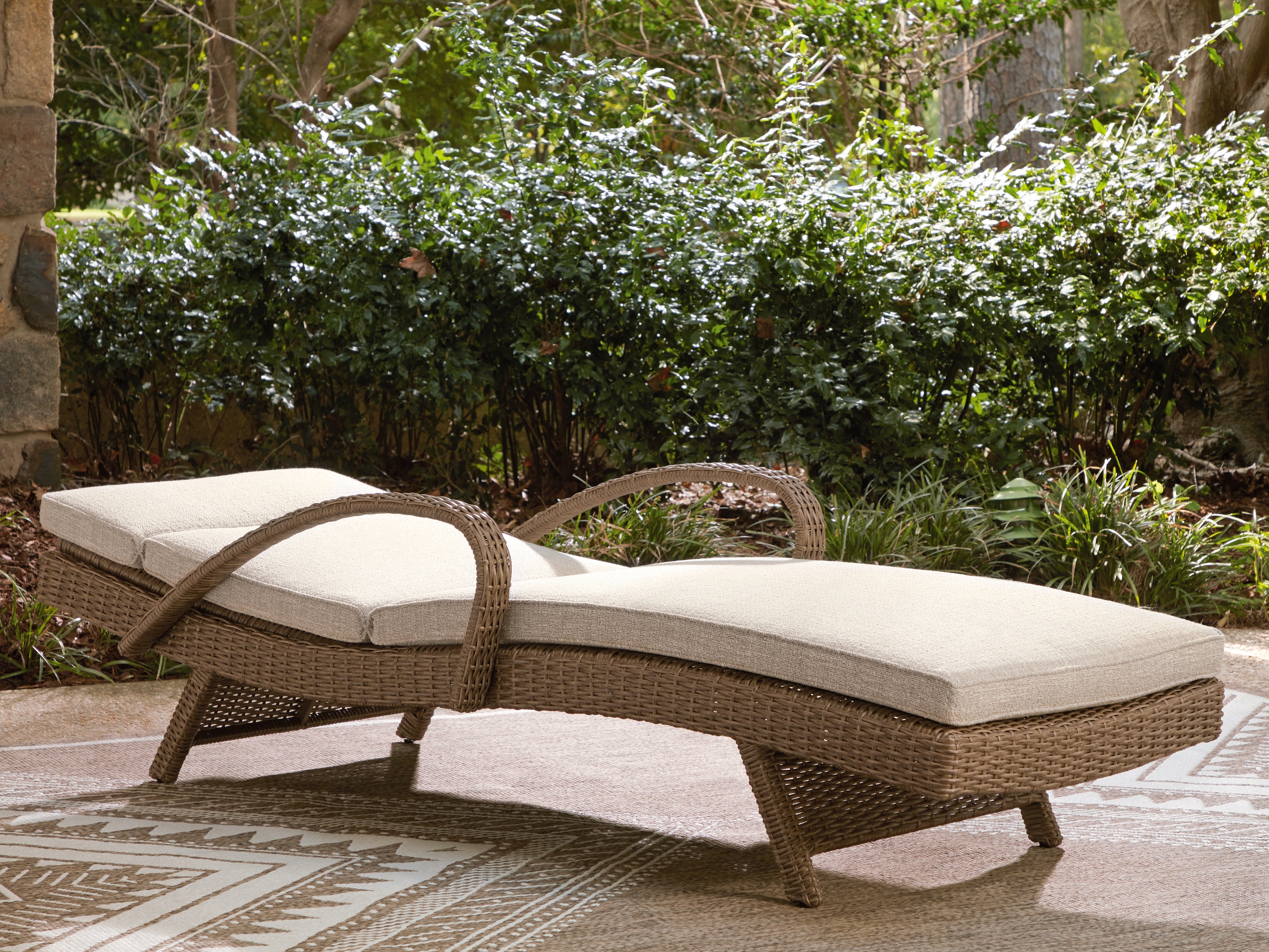 Laguna Heights Beige Chaise Lounge with Cushion - PCP790-815