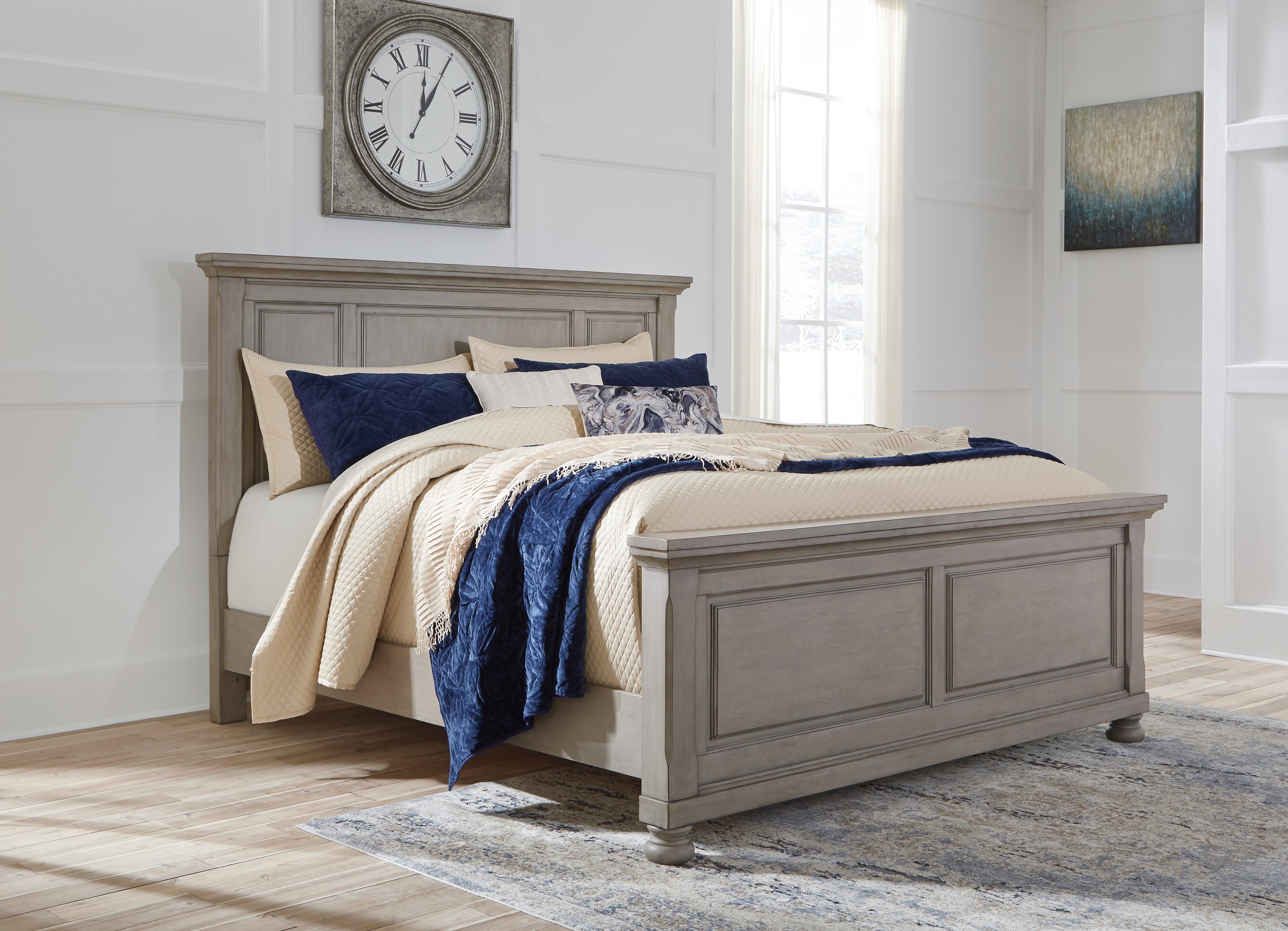 Lettner Light Gray King Panel Bed, Dresser, Mirror and 2 Nightstands - B733B48