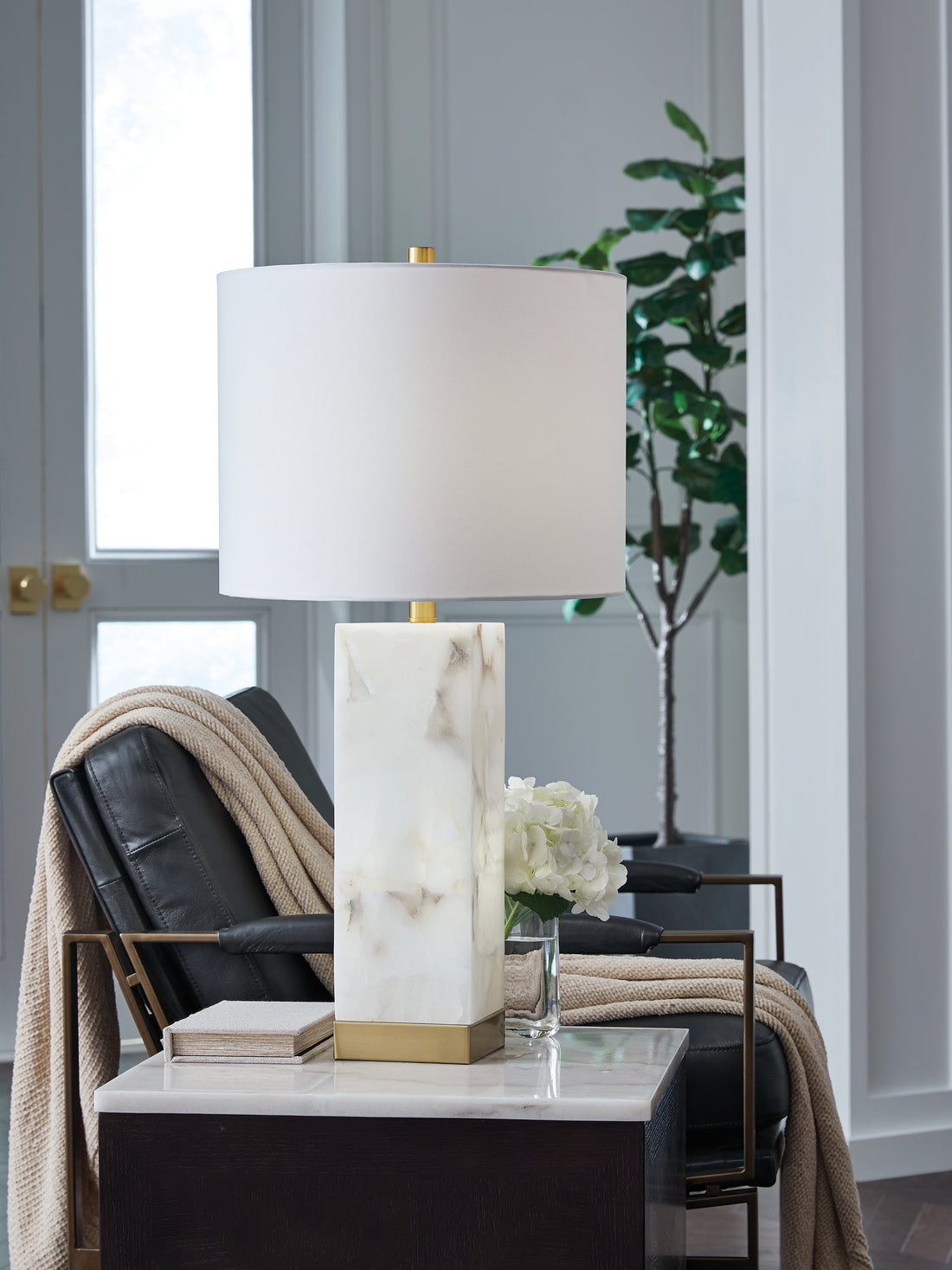 Linderfield White/Gold Finish Table Lamp - L429094