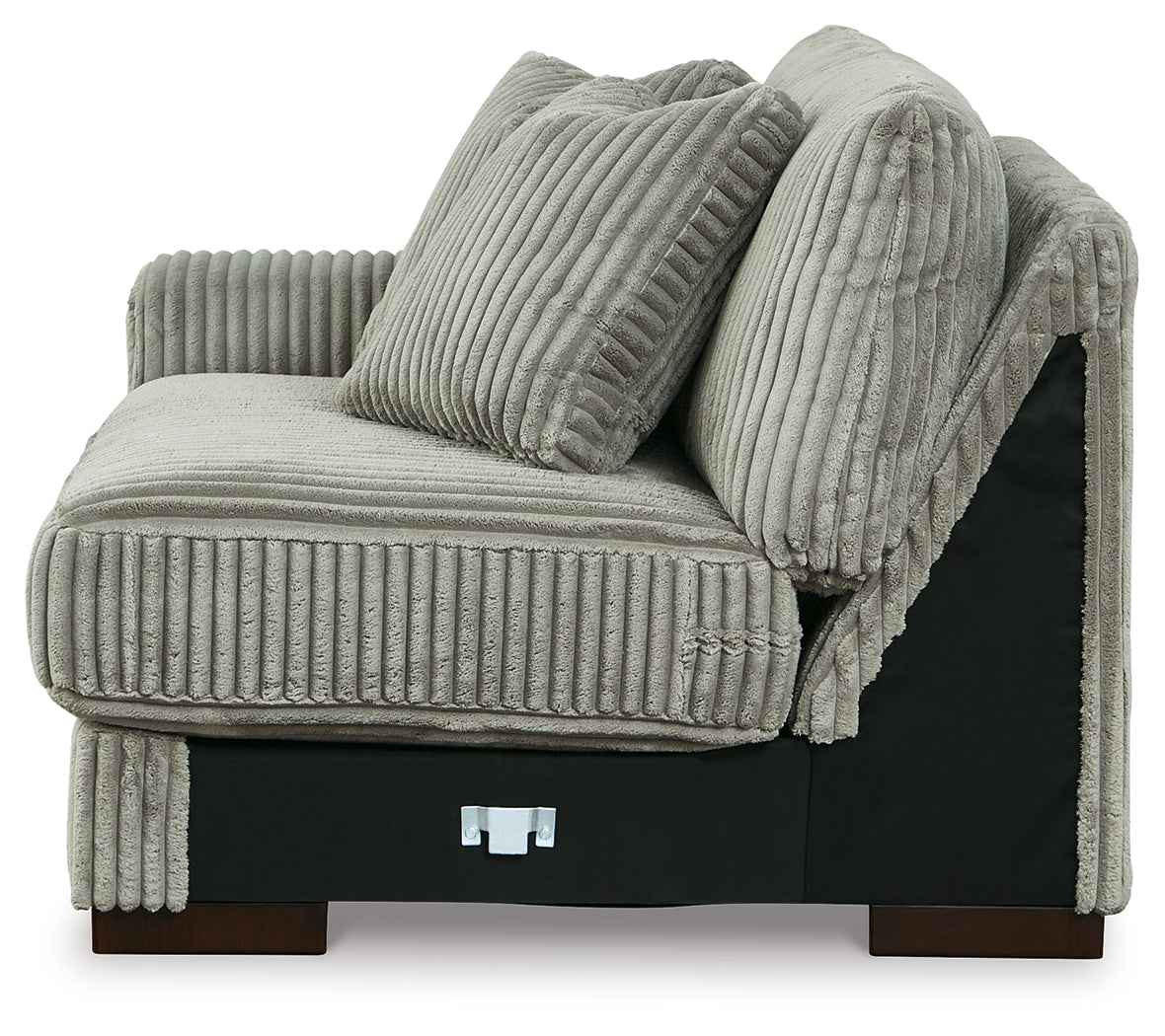 Lindyn Fog 5-Piece Sectional and Ottoman - 21105U8