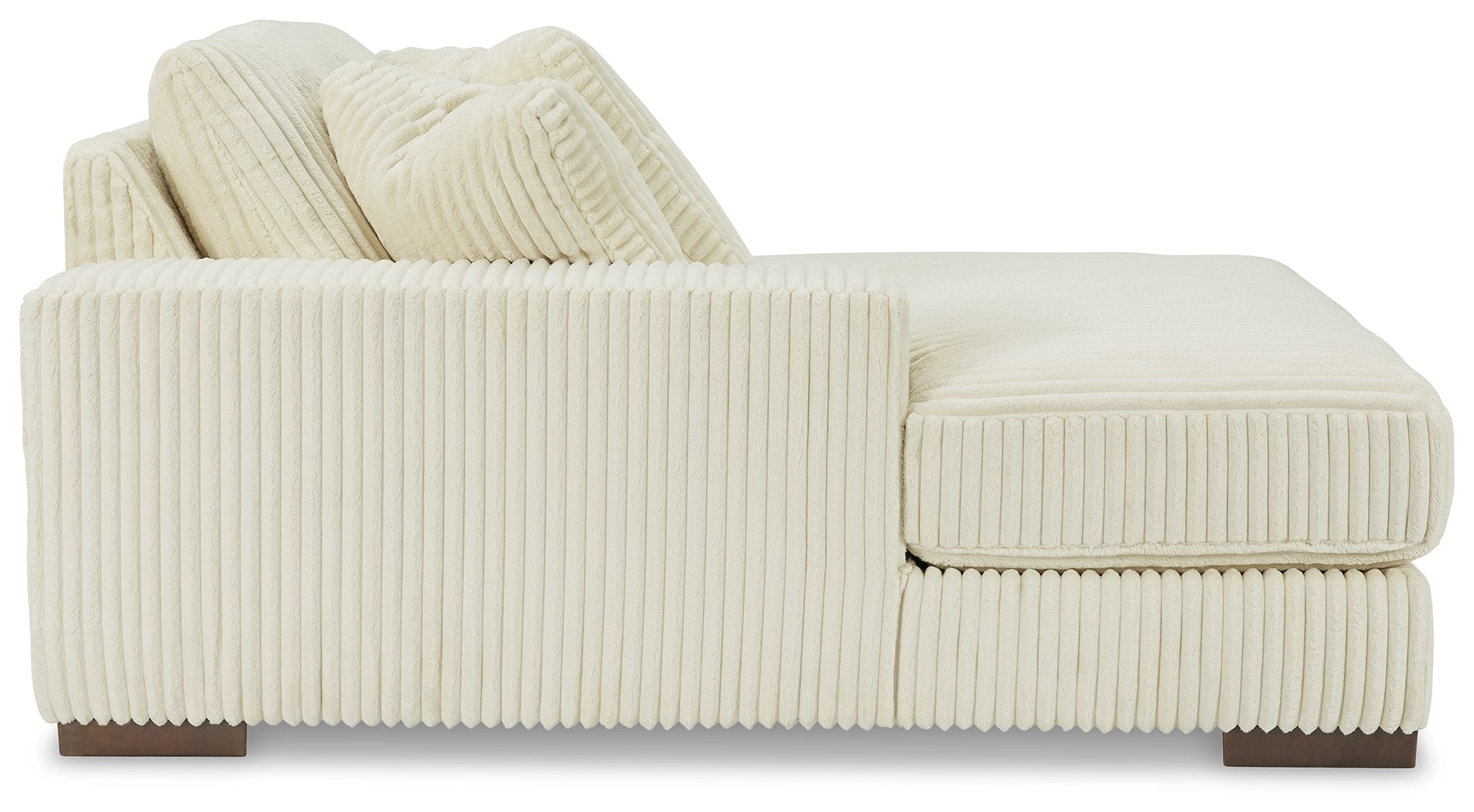 Lindyn Ivory Super Chaise - 21104S16