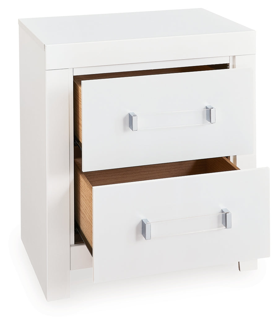 Maeling White Nightstand - PCB1119-92