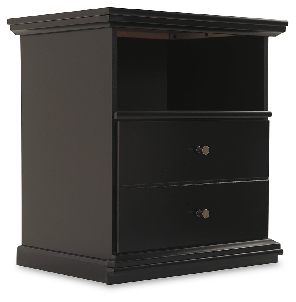 Maribel King Panel Bed, Dresser, Mirror and 2 Nightstands - B138B70