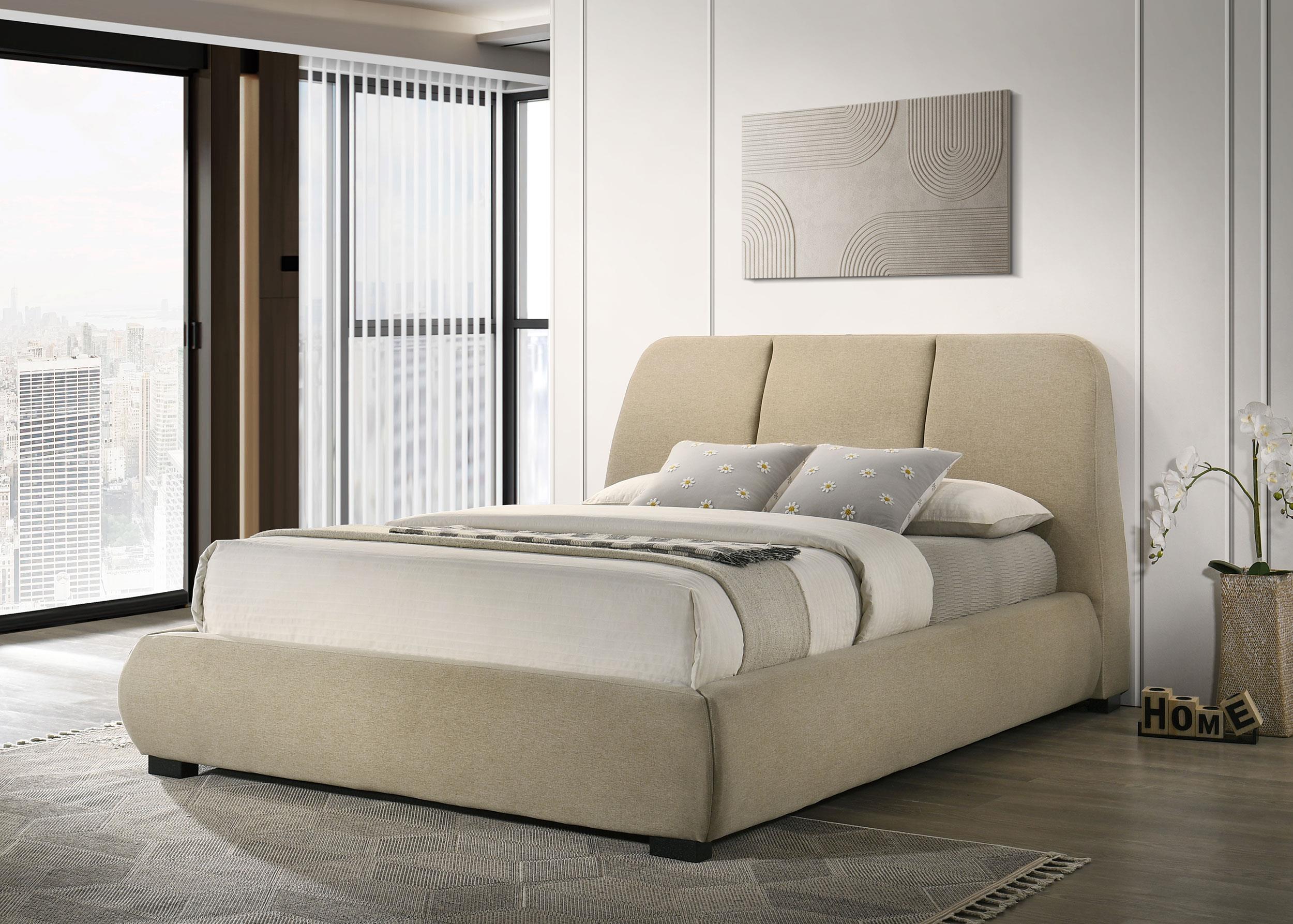 Mokena 46-inch Upholstered Eastern King Platform Bed Brown - 310091KE
