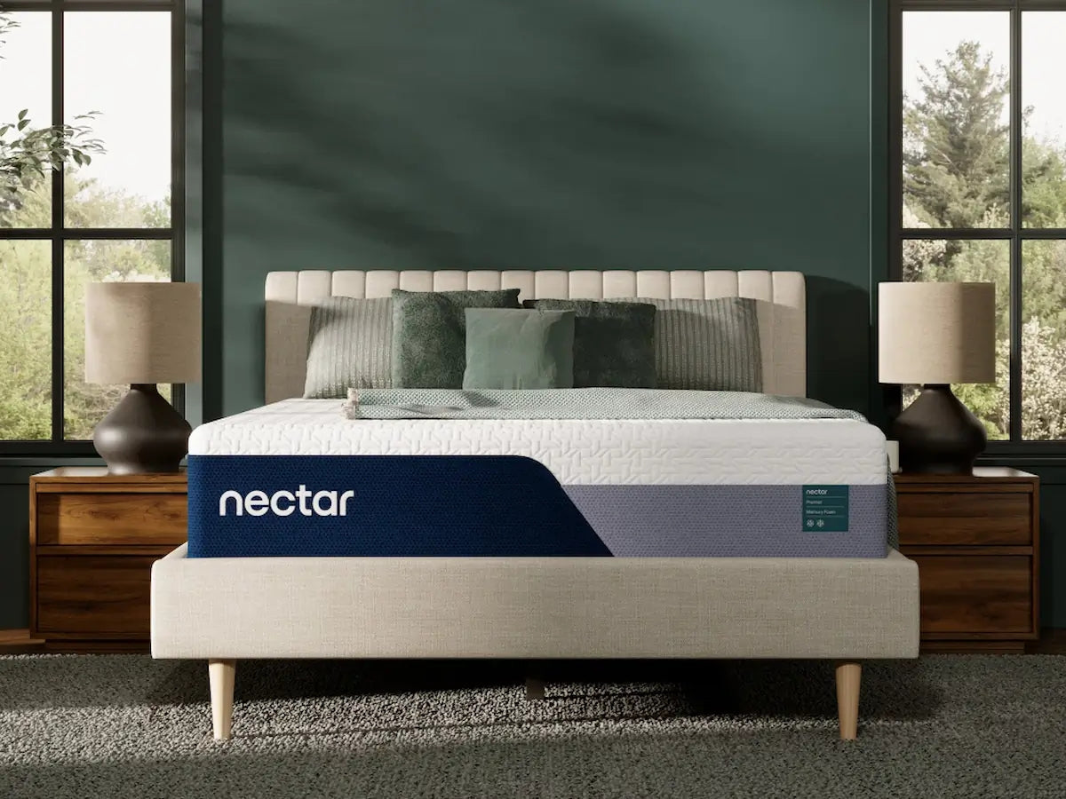 Nectar Foam Premier 5.1 White Full Mattress - M12621