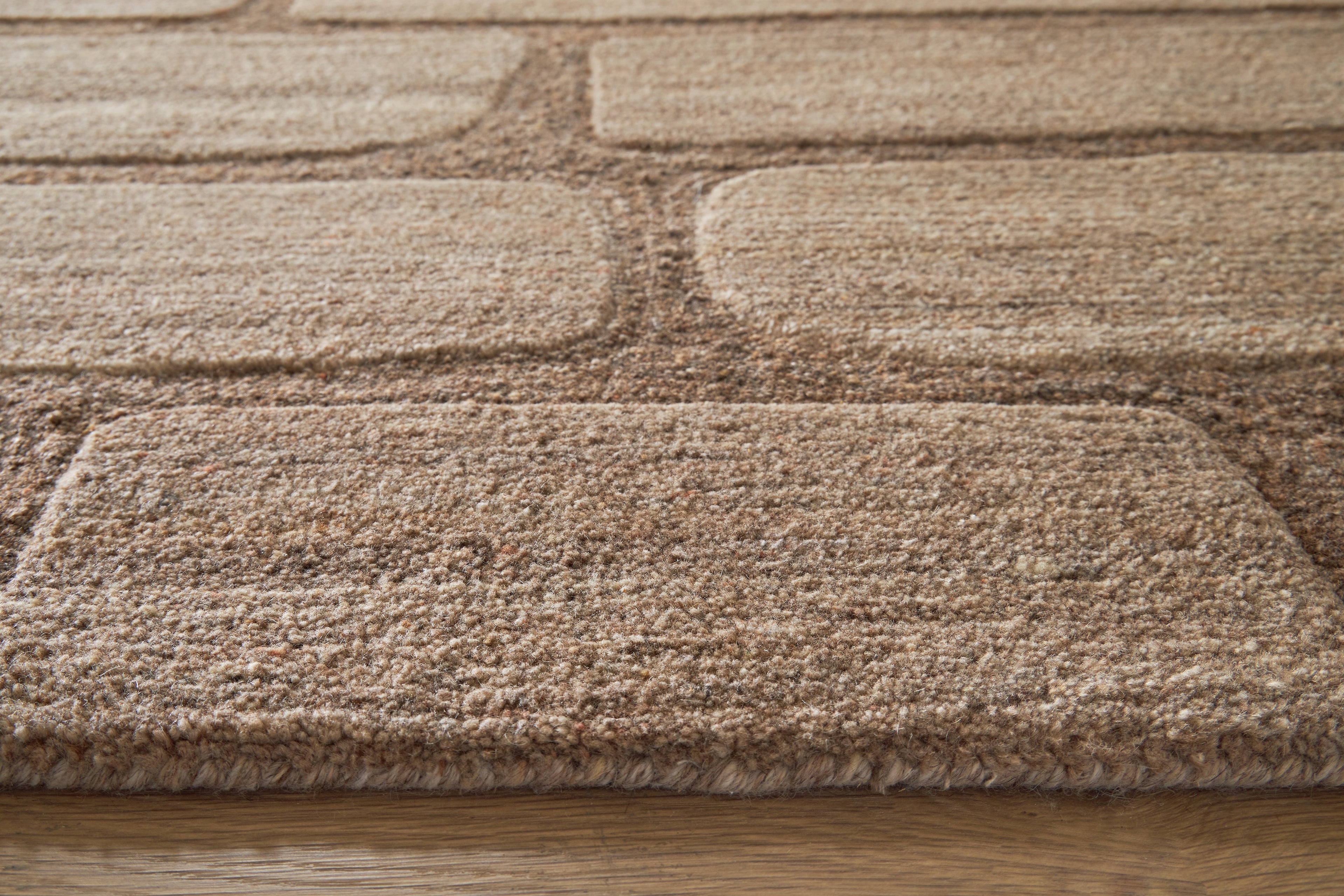 Orest Brown Medium Rug - R407982