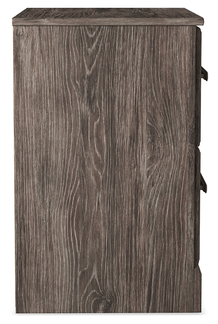 Ralinksi Queen Panel Bed with 2 Nightstands in Gray from Ashley - Luna Furniture