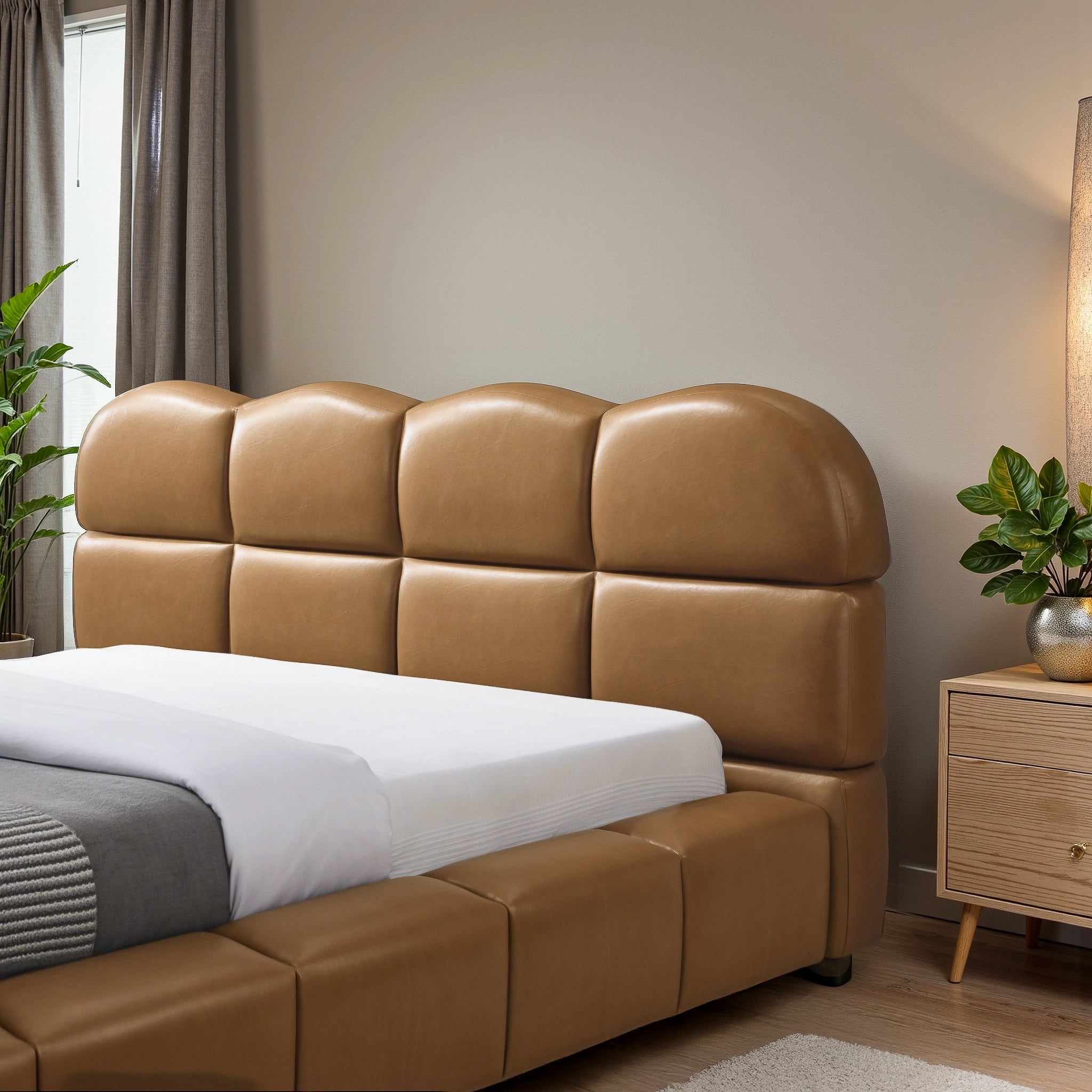 Roswell Luxurious Queen Size Platform Bed - BED00501101