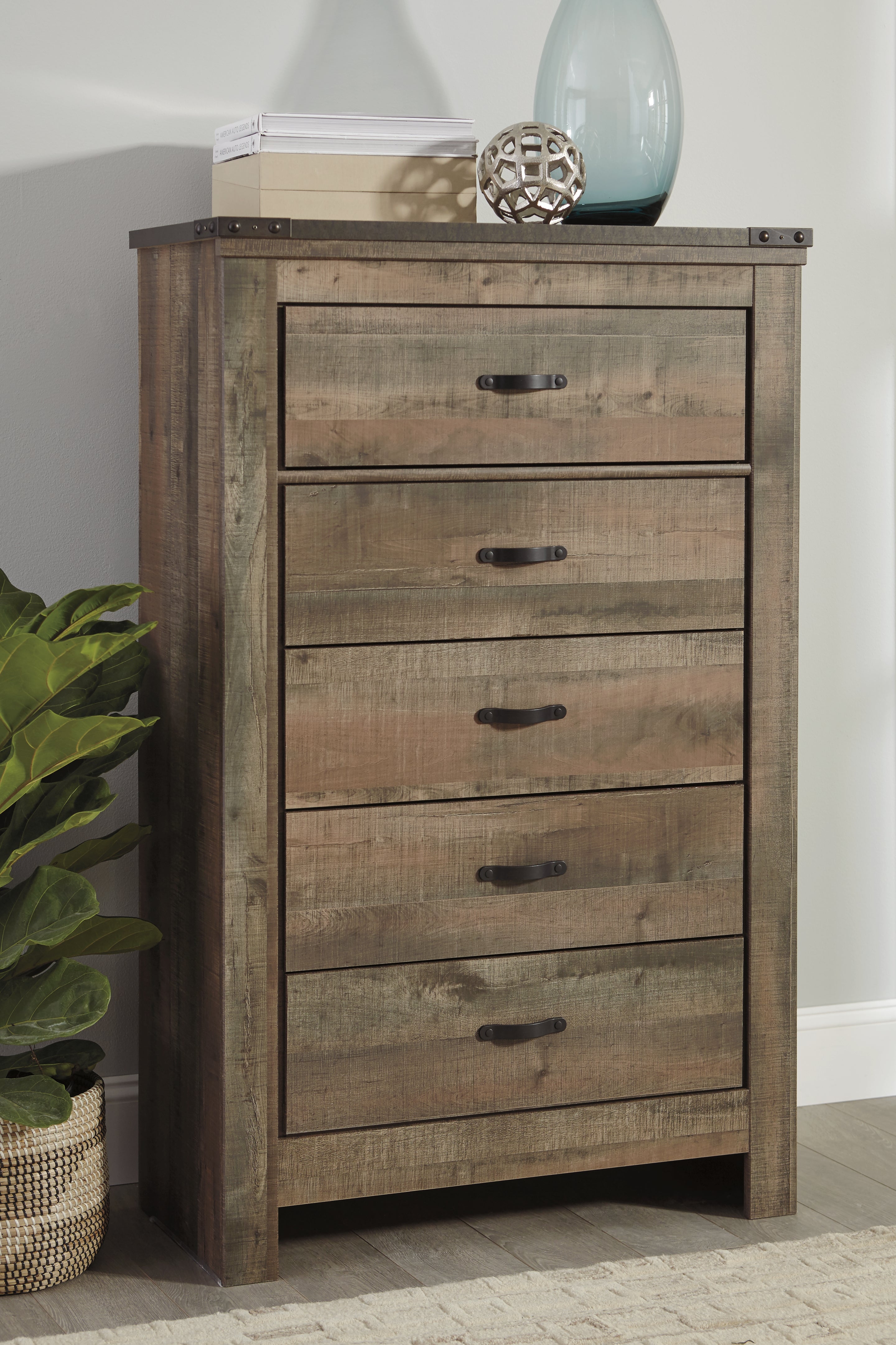 Trinell Brown Queen Panel Bed, Chest and 2 Nightstands - B446B59