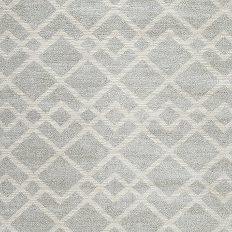 Unawick Gray/Ivory Large Rug - R407331