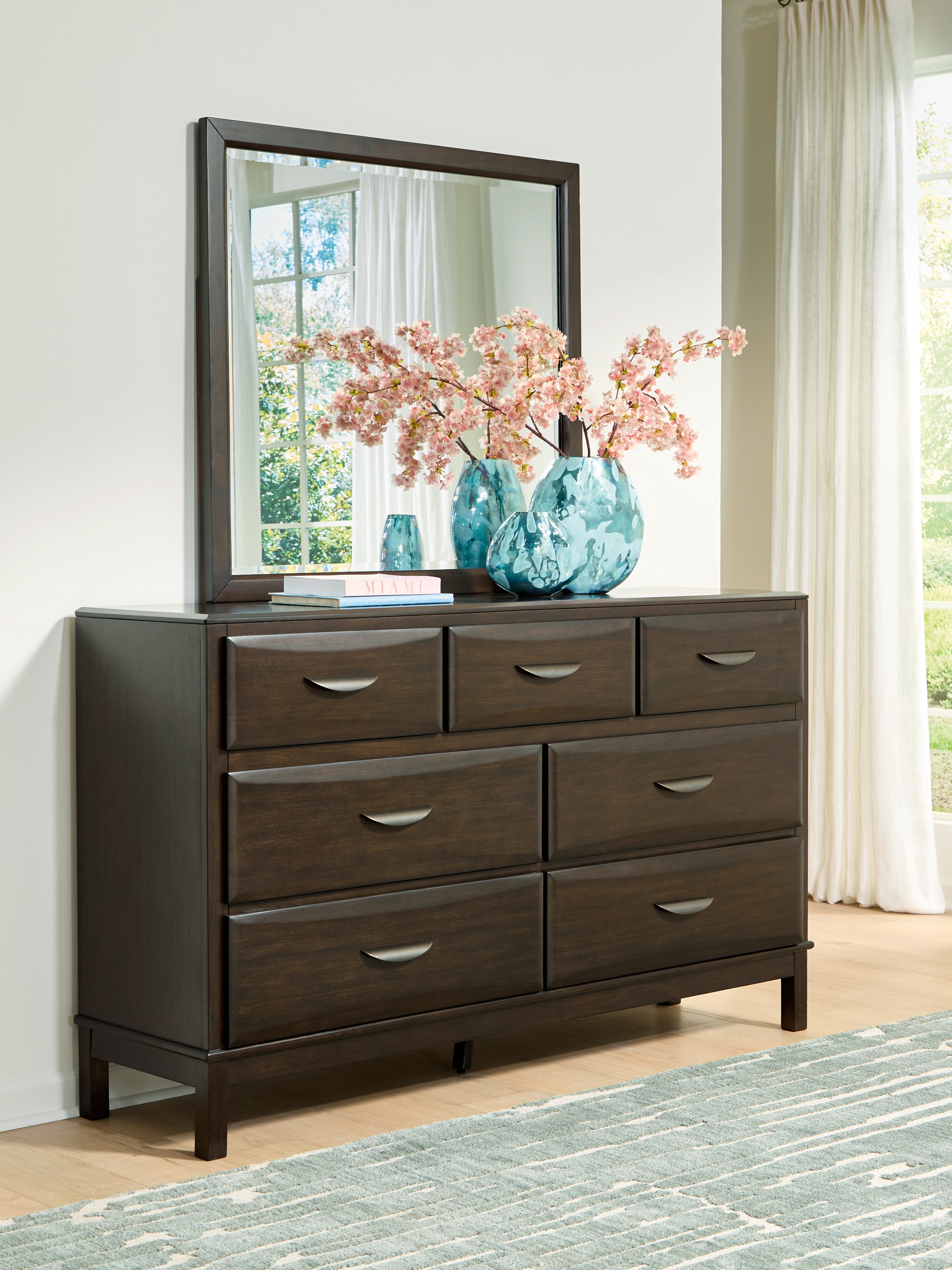 Vanmore Dark Brown Dresser and Mirror - B479B1