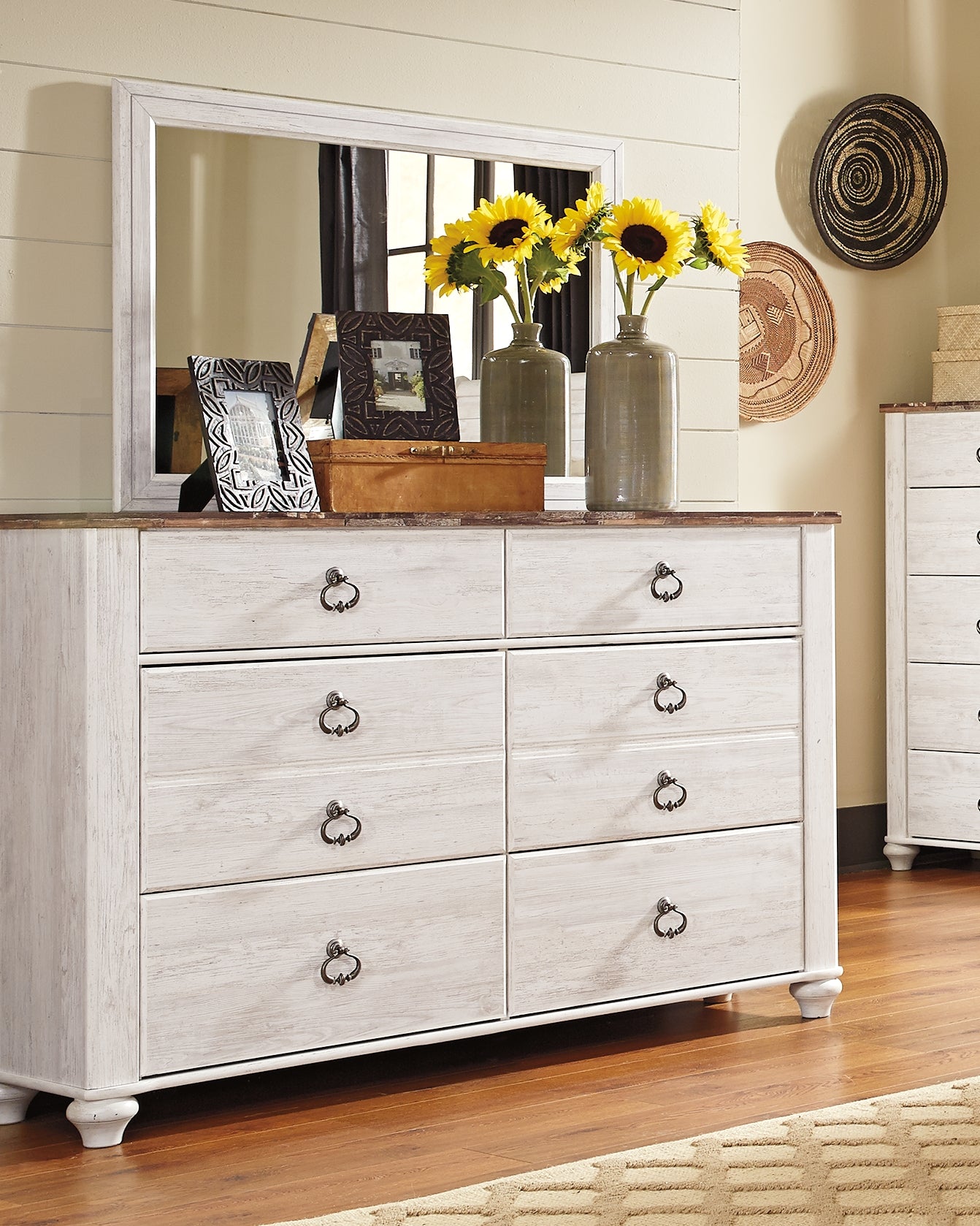 Willowton Whitewash Full Panel Bed, Dresser, Mirror, 2 Chests and nightstand - B267B40
