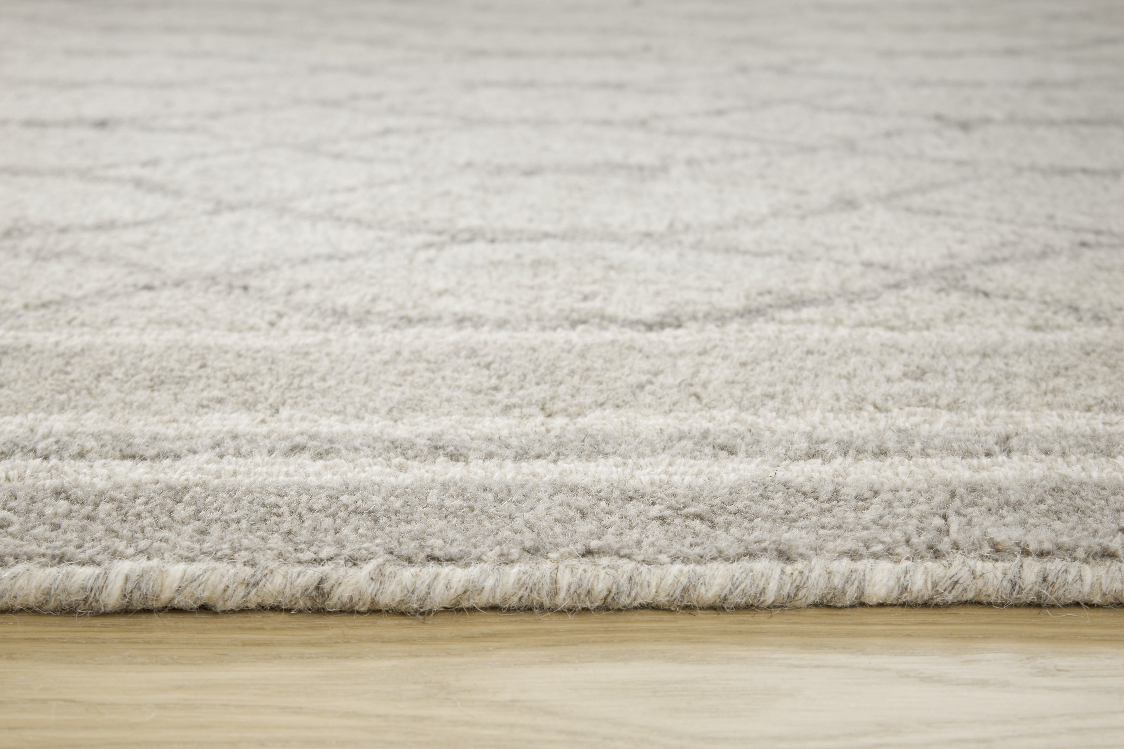 Wimney Gray Extra Large Rug - R407280