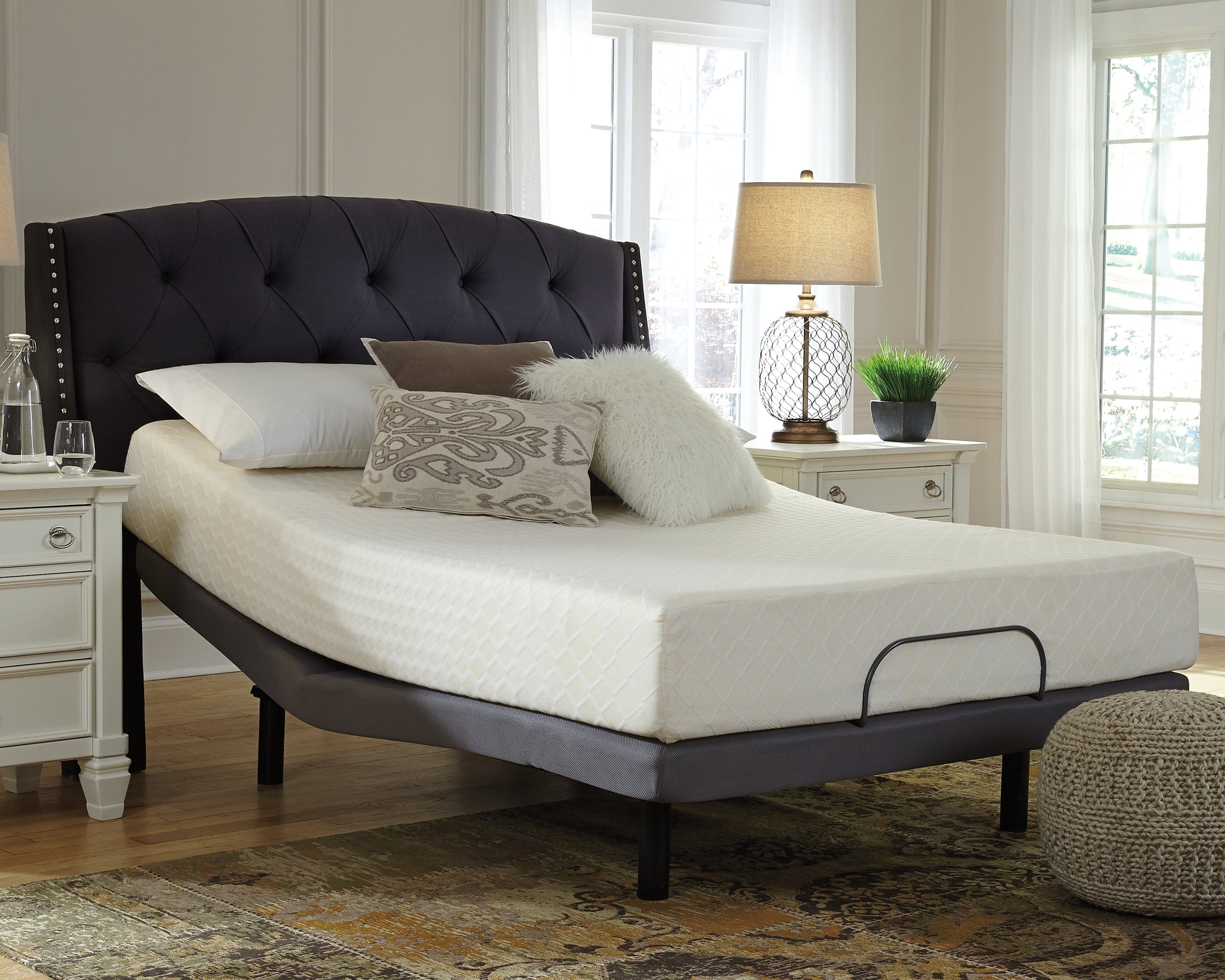 10 Inch Chime Memory Foam White California King Mattress in a Box - M69951 - Bien Home Furniture & Electronics