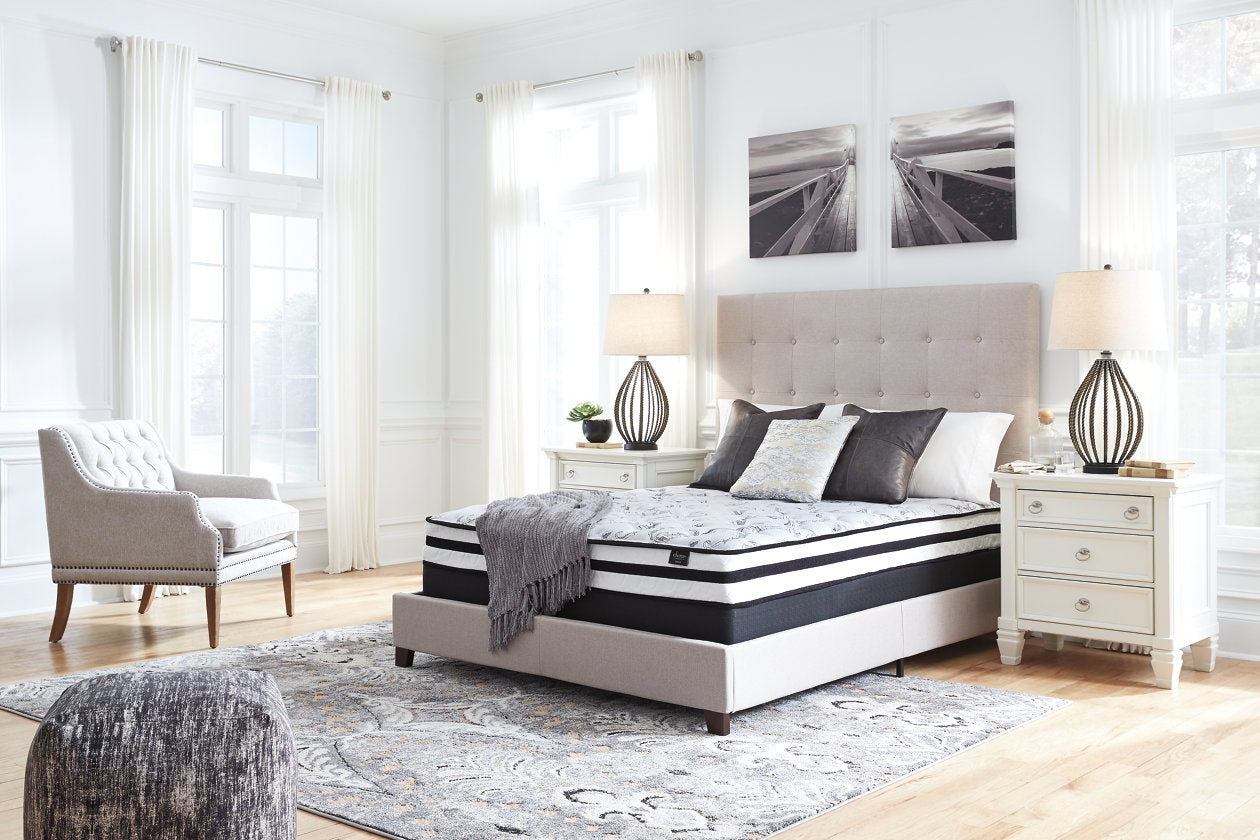 8 Inch Chime Innerspring White King Mattress in a Box - M69541 - Bien Home Furniture & Electronics