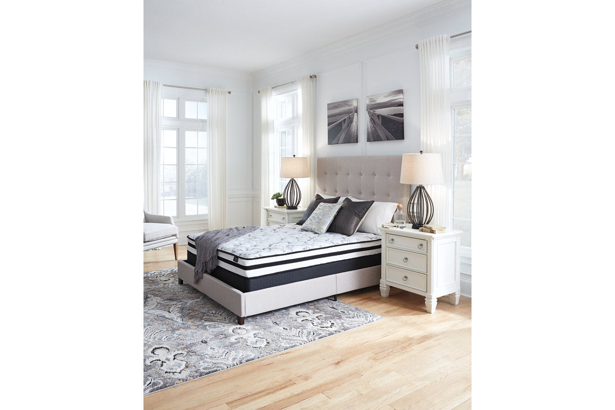 8 Inch Chime Innerspring White King Mattress in a Box - M69541 - Bien Home Furniture & Electronics