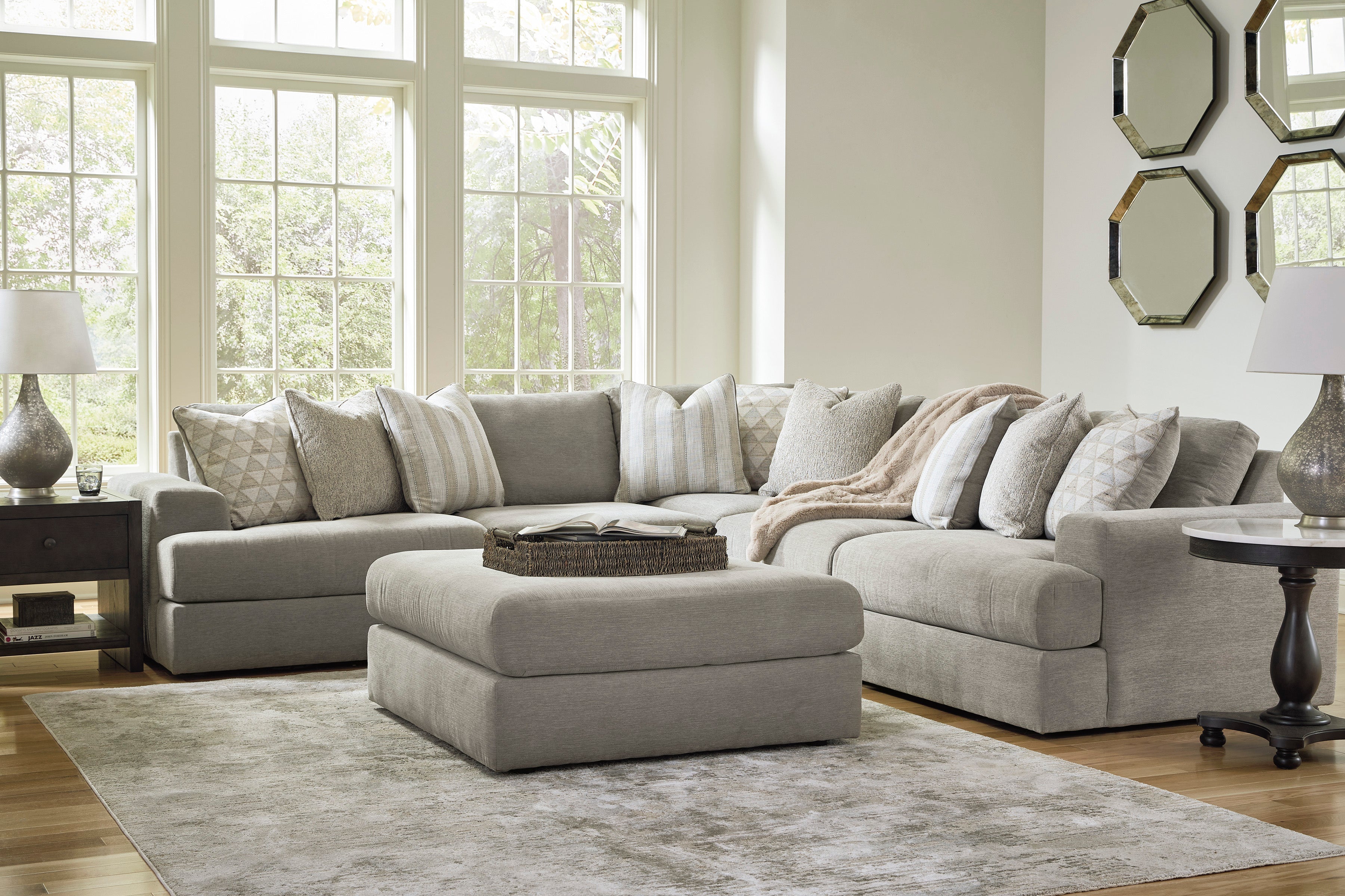 Avaliyah Ash 5-Piece Sectional - SET | 5810364 | 5810346 | 5810346 | 5810377 | 5810365 - Bien Home Furniture & Electronics