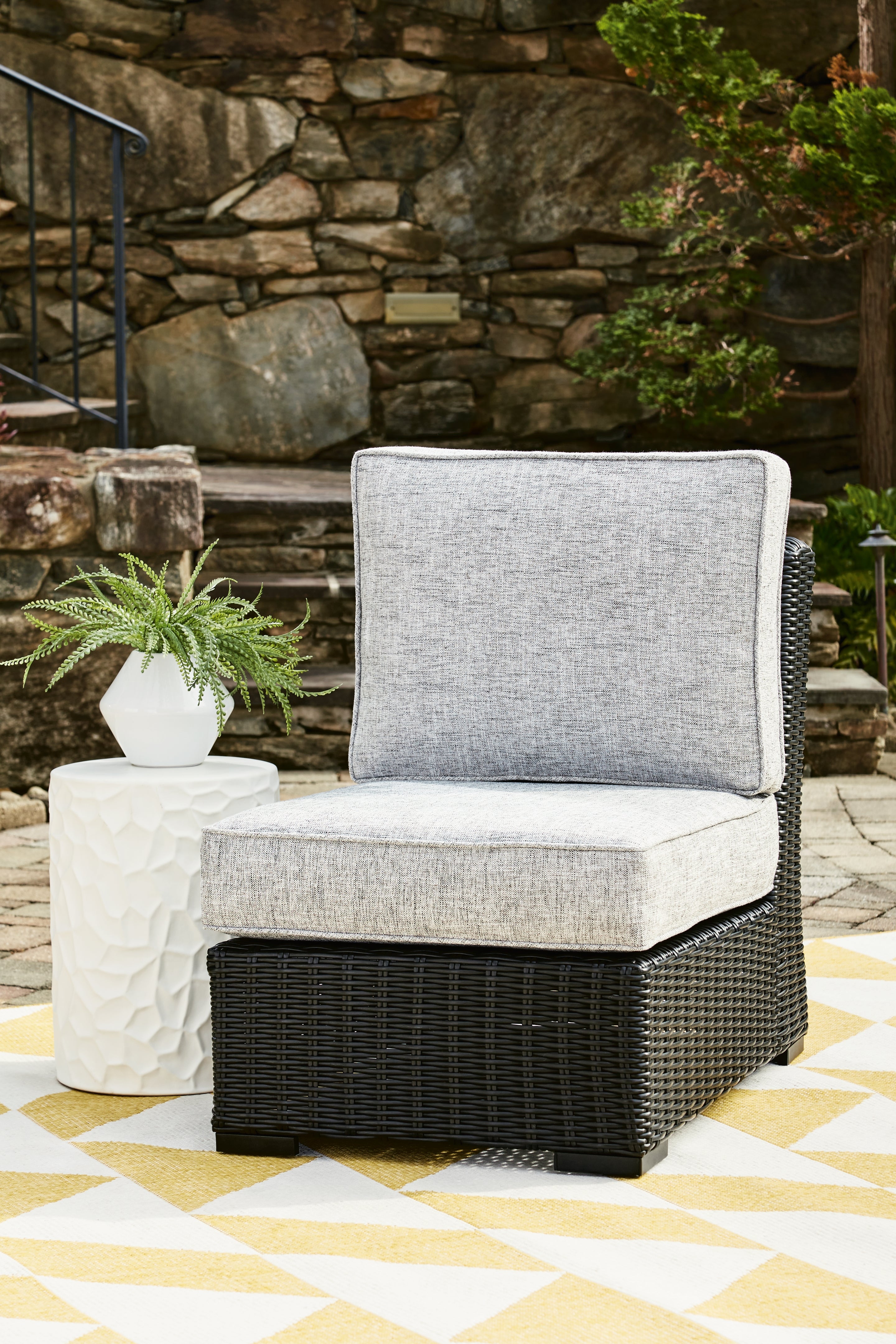 Beachcroft Black/Light Gray Outdoor Armless Chair with Cushion - P792-846 - Bien Home Furniture & Electronics