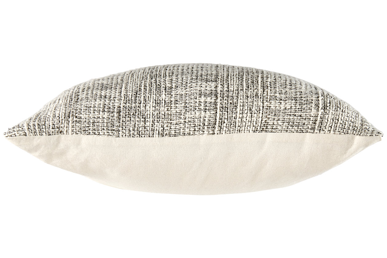 Carddon Black/White Pillow, Set of 4 - A1000960 - Bien Home Furniture & Electronics