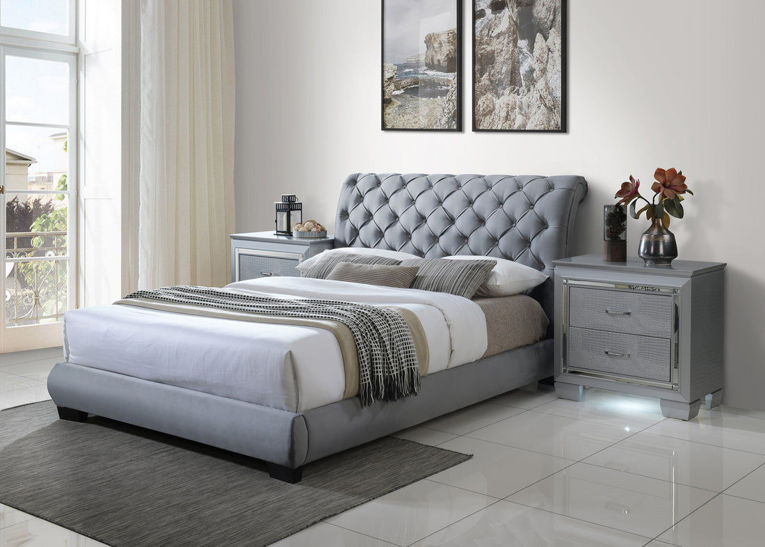 Carly Gray Queen Upholstered Platform Bed - SET | 5093-Q-HBFB | 5093-KQ-RAIL - Bien Home Furniture &amp; Electronics