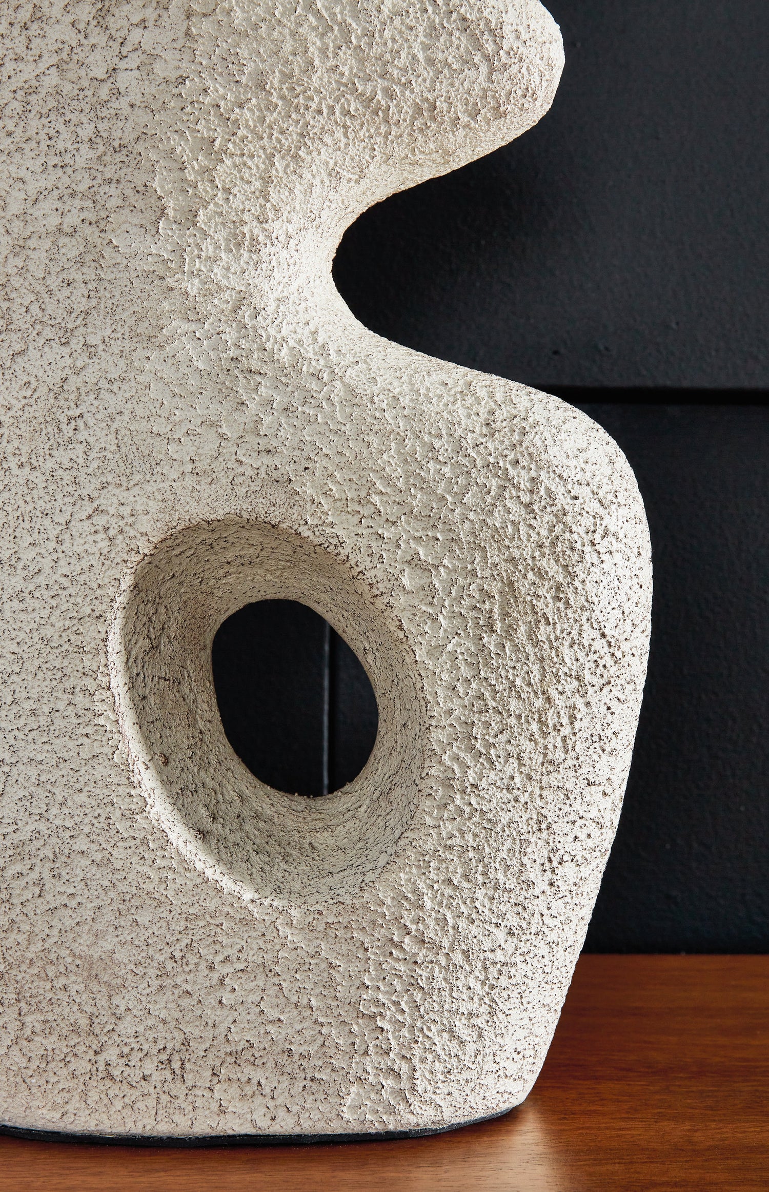 Chadrich Antique Beige Table Lamp (Set of 2) - L243664 - Bien Home Furniture & Electronics