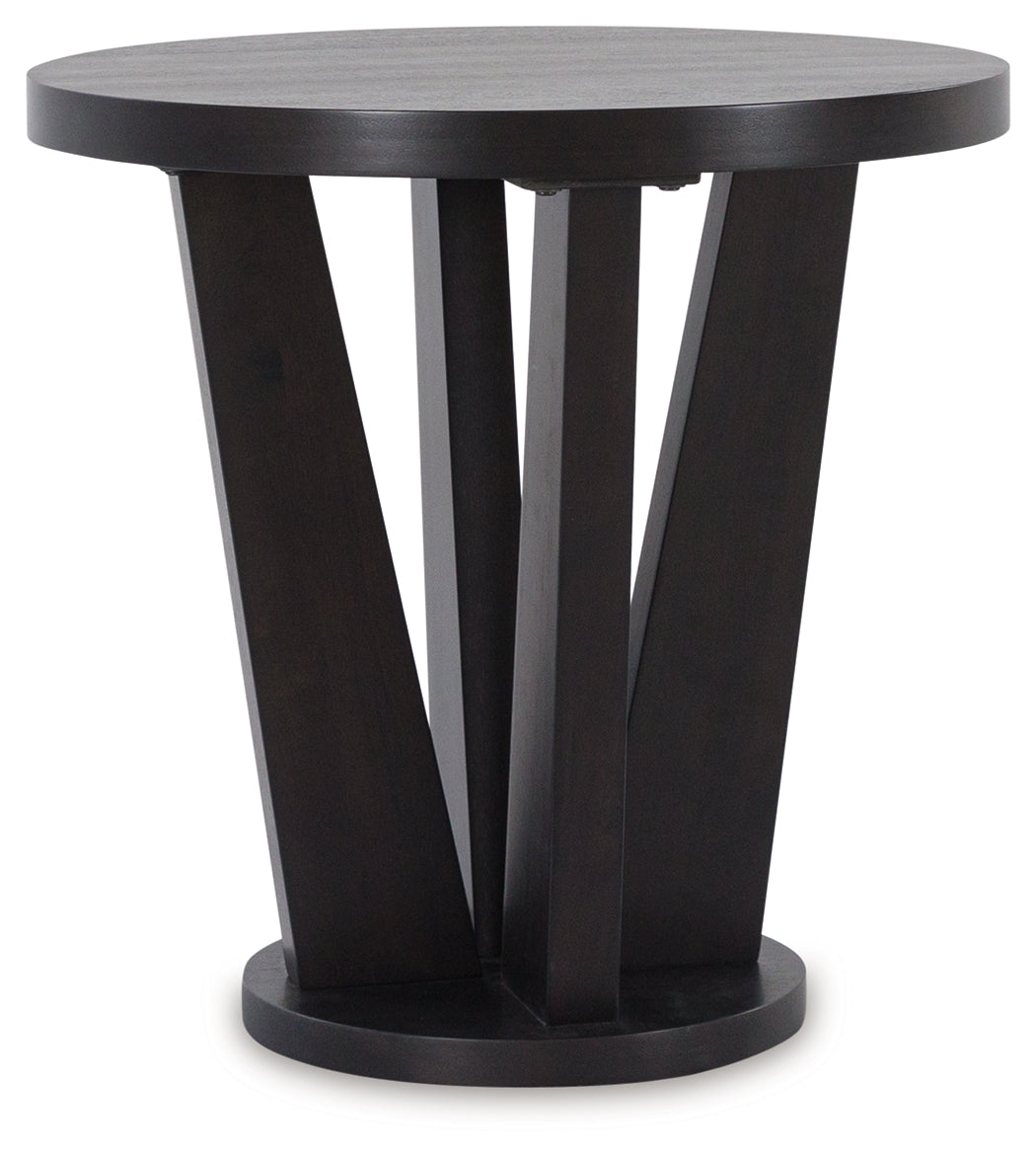 CHASINFIELD Dark Brown End Table - T458-6 - Bien Home Furniture & Electronics