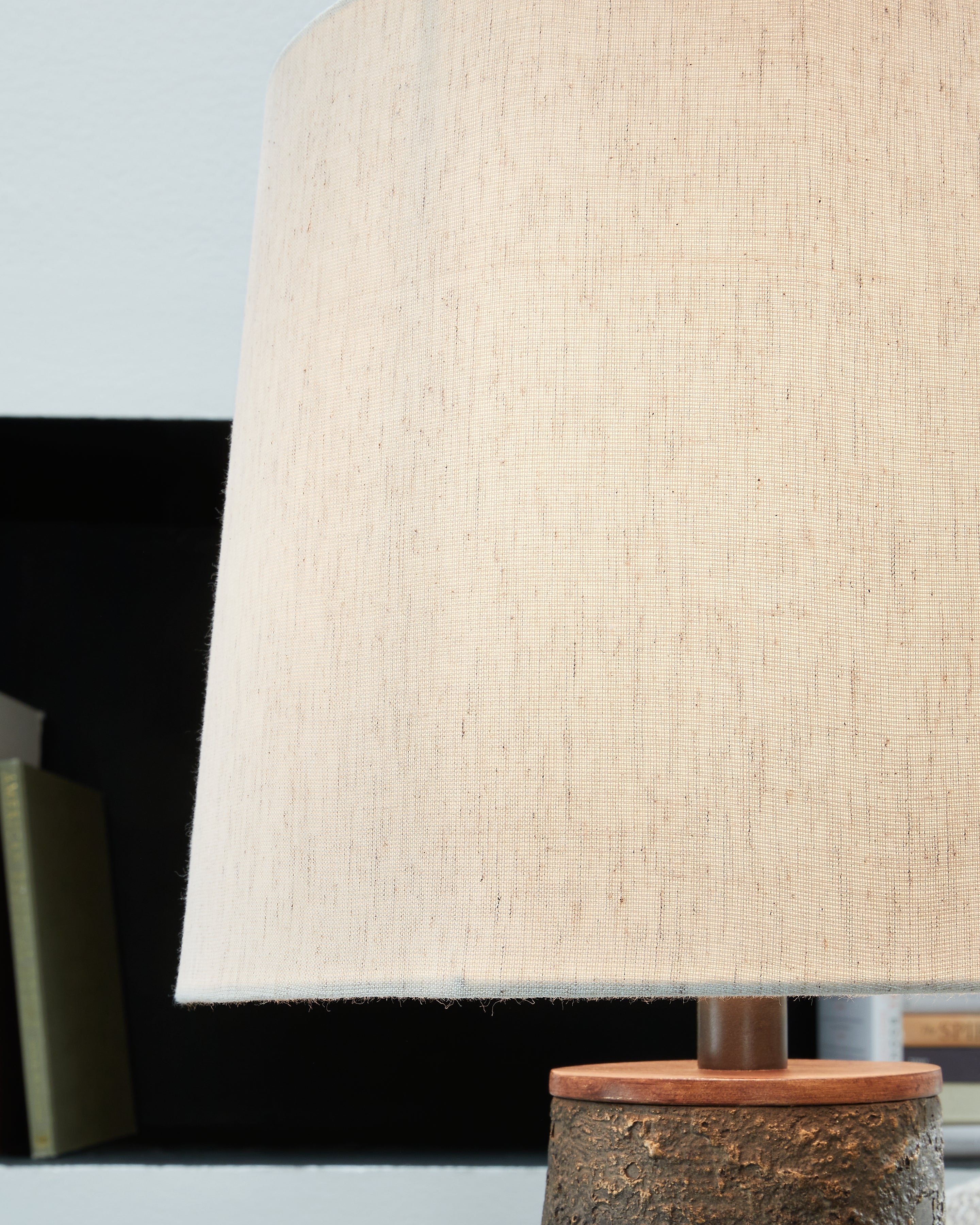 Chaston Antique Bronze Finish Table Lamp, Set of 2 - L204474 - Bien Home Furniture & Electronics