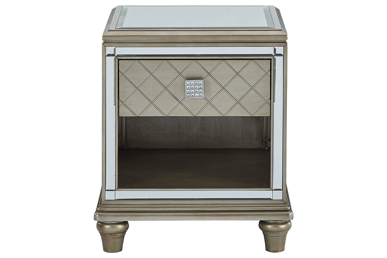 Chevanna Platinum End Table - T942-3 - Bien Home Furniture & Electronics