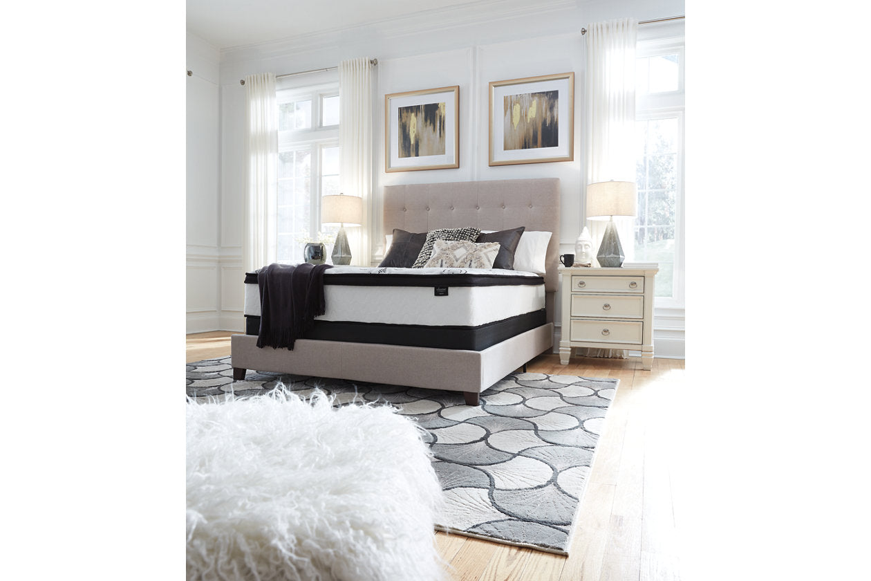 Chime 12 Inch Hybrid White Queen Mattress in a Box - M69731 - Bien Home Furniture &amp; Electronics