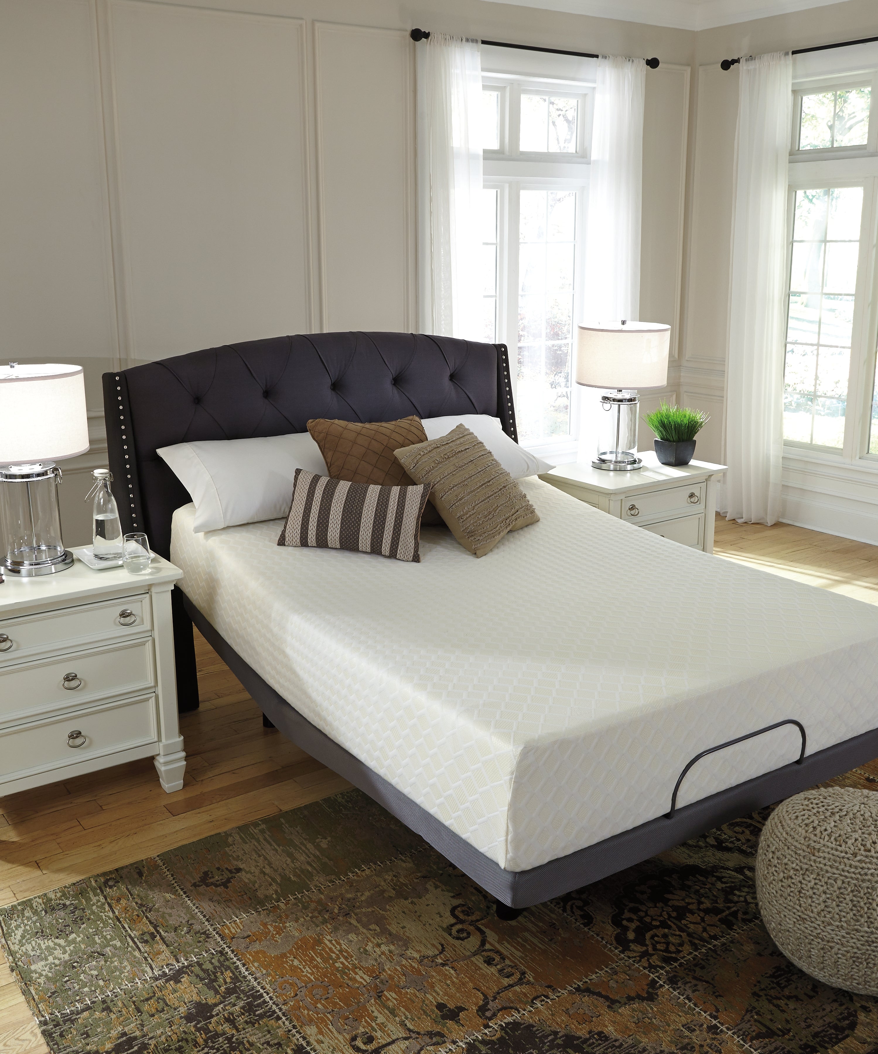Chime 12 Inch Memory Foam White California King Mattress in a Box - M72751 - Bien Home Furniture & Electronics