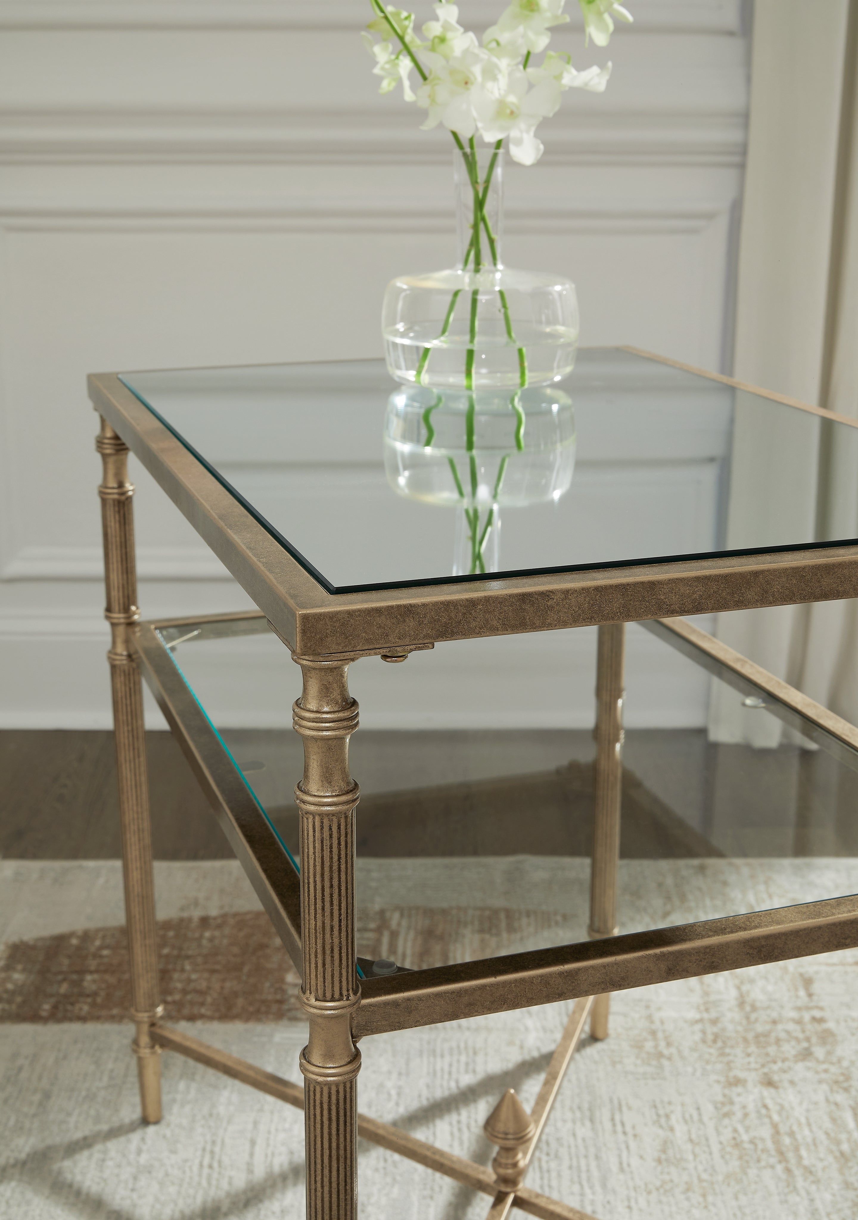 Cloverty Aged Gold Finish End Table - T440-3 - Bien Home Furniture & Electronics
