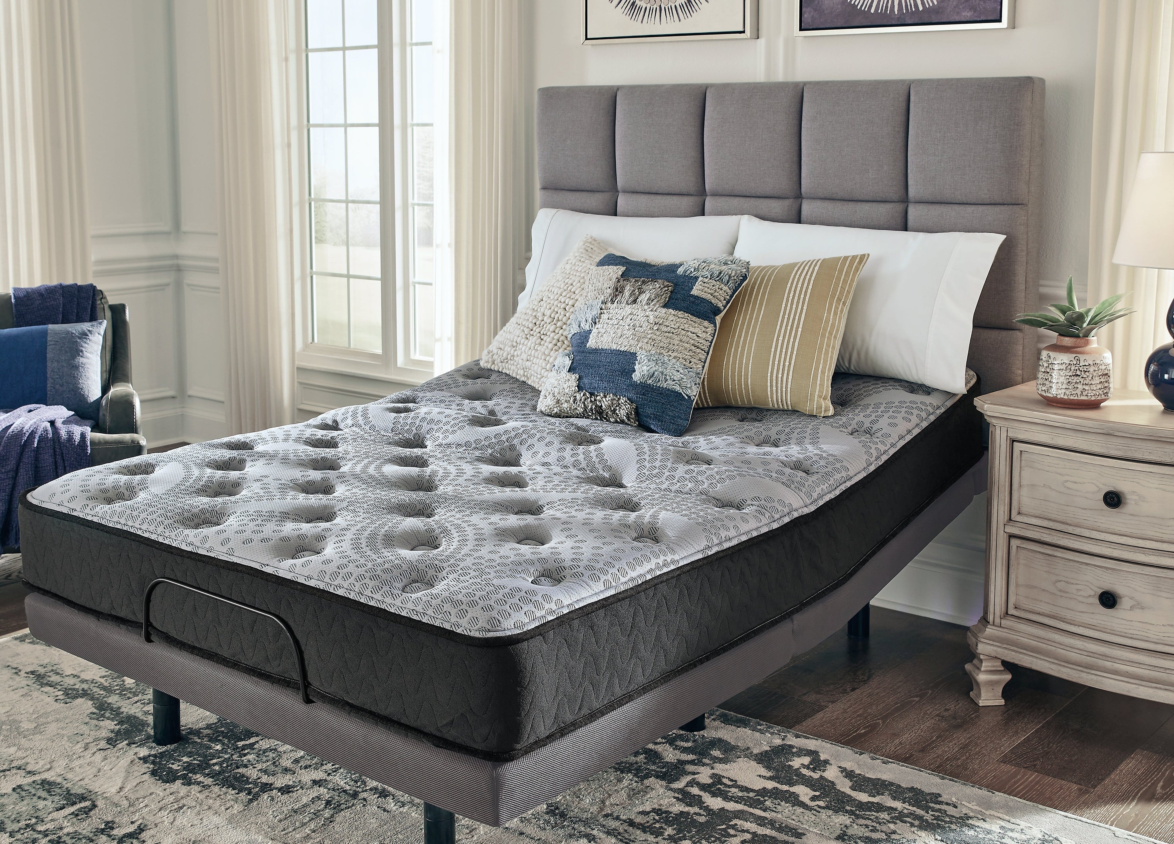 Comfort Plus Gray King Mattress - M50941 - Bien Home Furniture &amp; Electronics