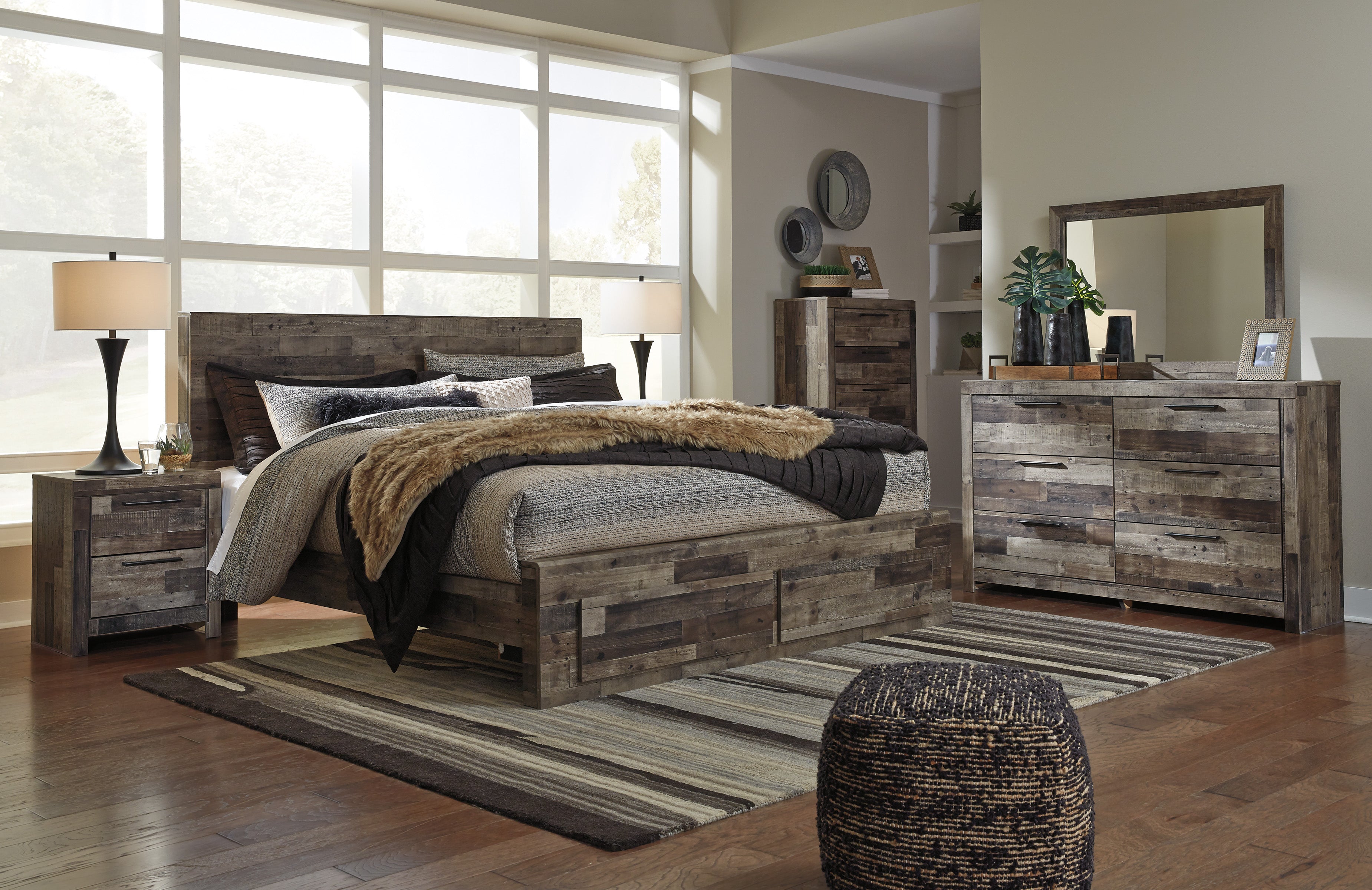 Derekson Multi Gray Footboard Storage Platform Bedroom Set - SET | B200-54S | B200-57 | B200-95 | B200-31 | B200-92 | B100-13 - Bien Home Furniture & Electronics