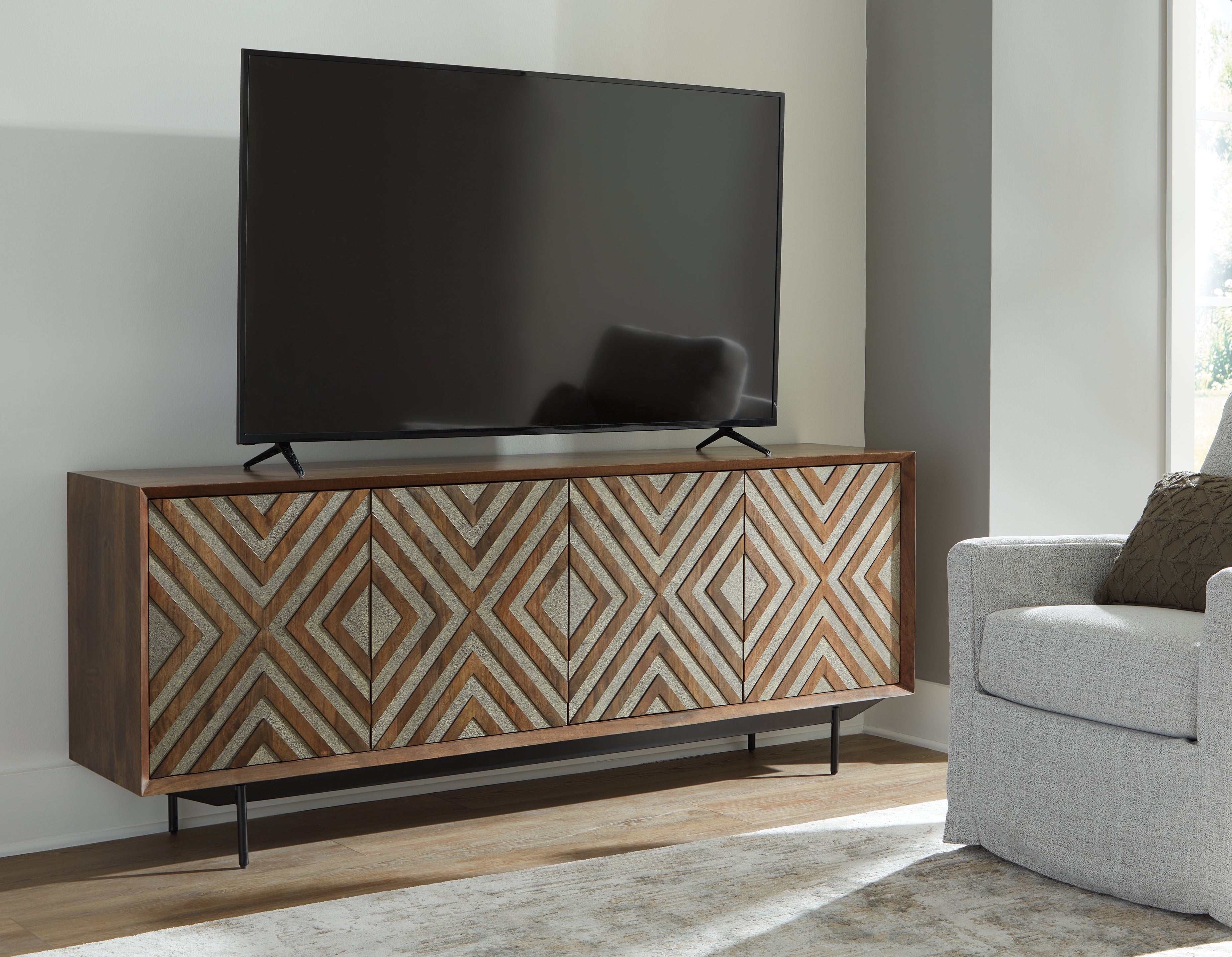 Dreggan Brown/Gold Finish Accent Cabinet - A4000577 - Bien Home Furniture & Electronics