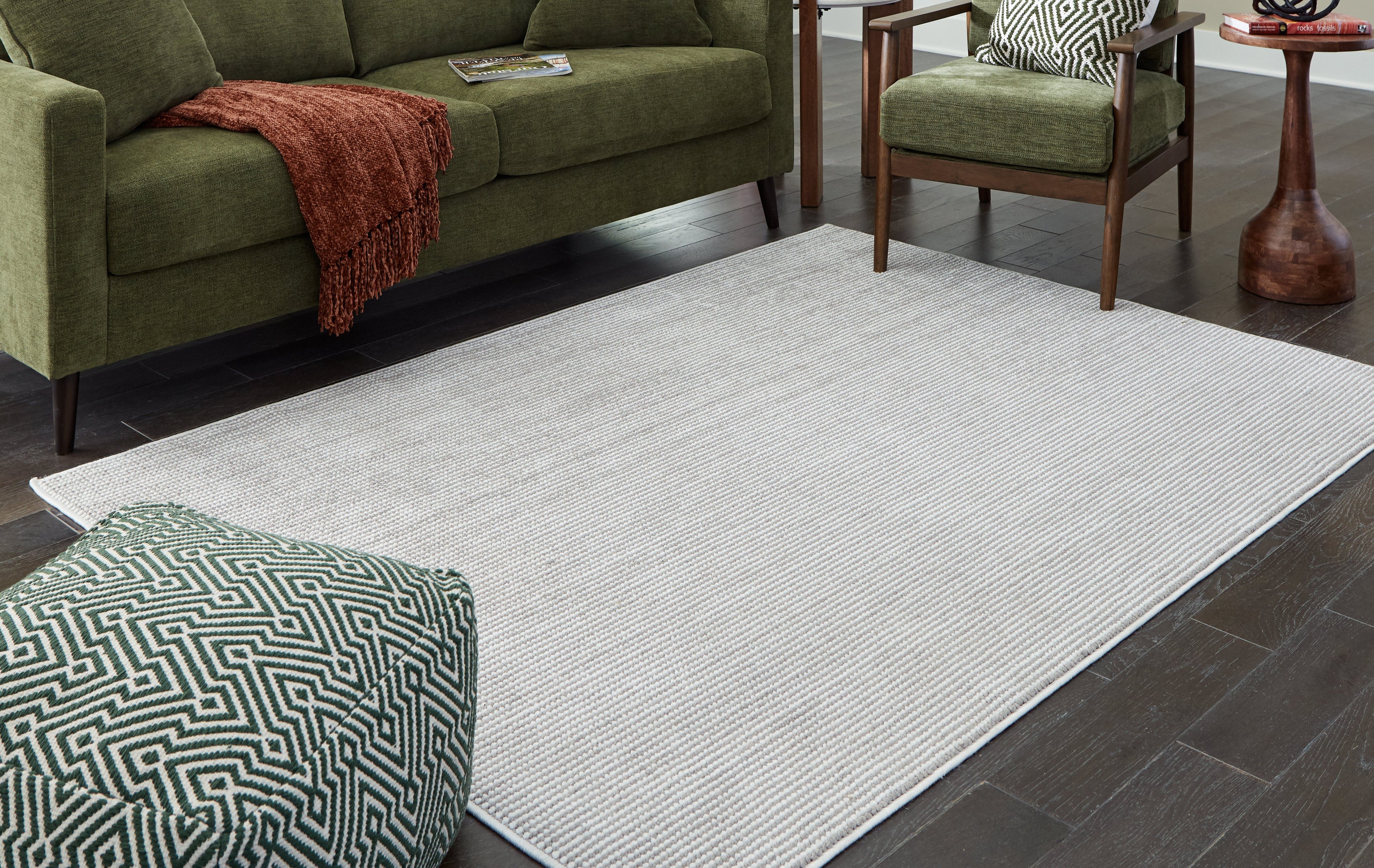 Eduring Ivory/Taupe Medium Rug - R406692 - Bien Home Furniture & Electronics