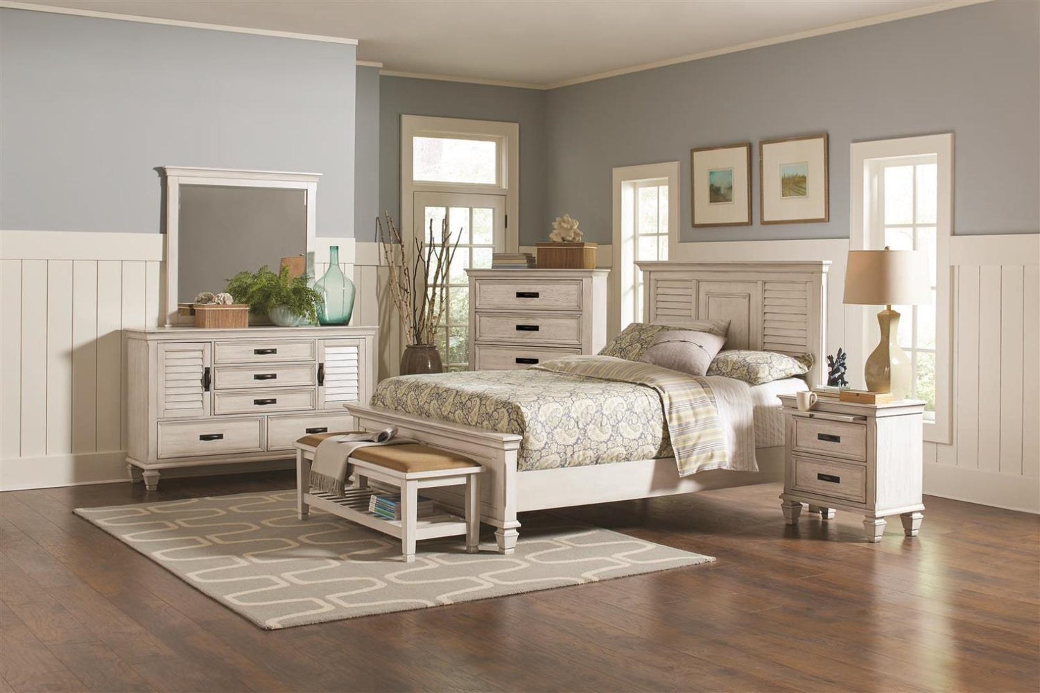Franco Eastern King Panel Bed Antique White - 205331KE - Bien Home Furniture &amp; Electronics