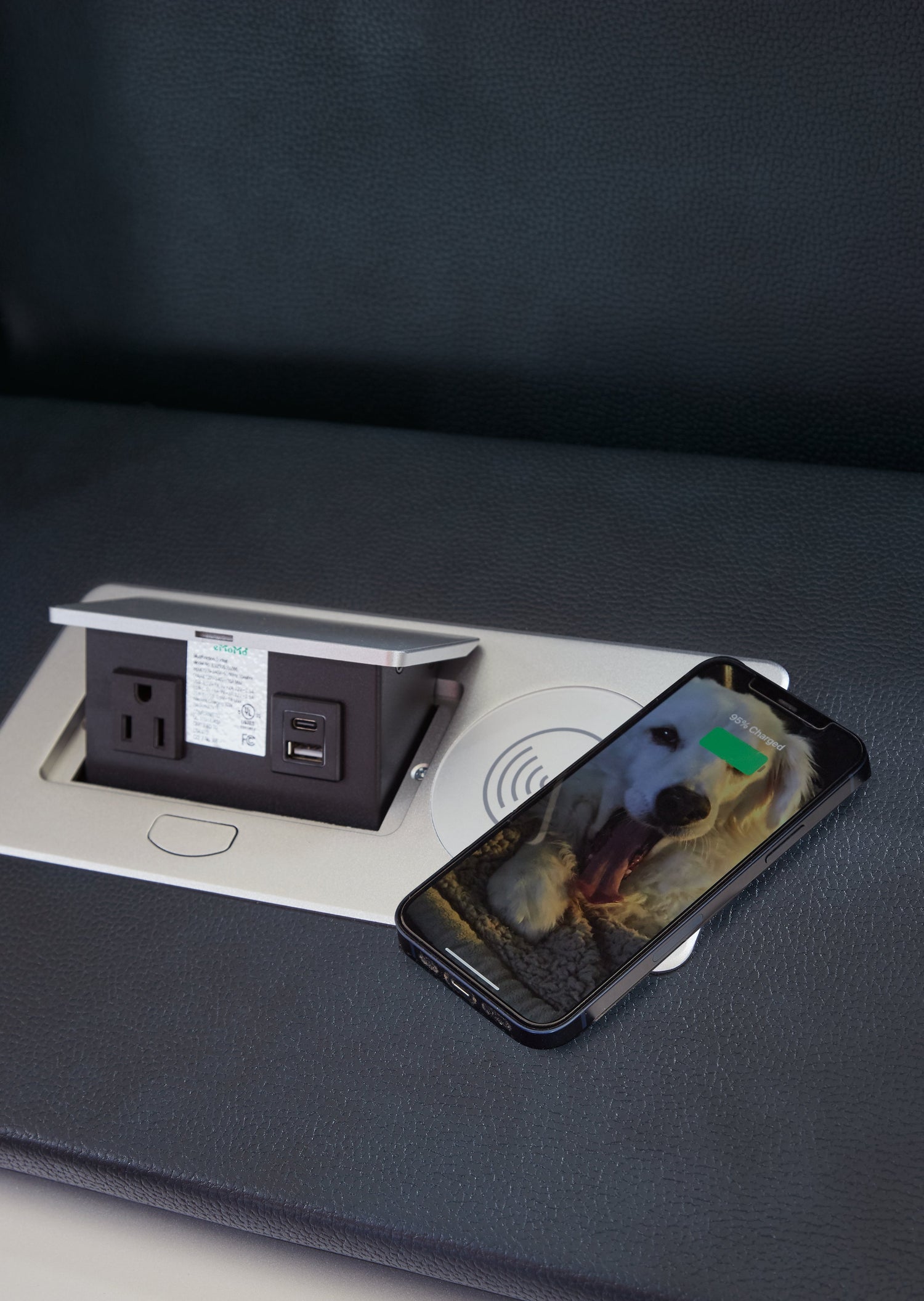 Fyne-Dyme Sapphire Power Reclining Sofa - 3660315 - Bien Home Furniture & Electronics