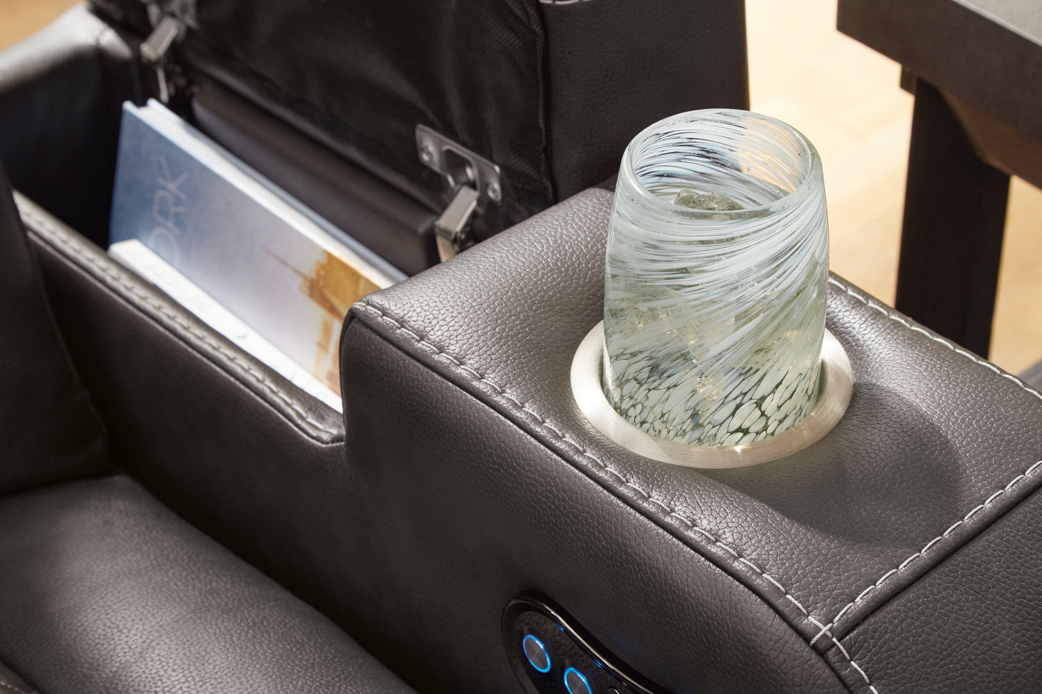 Fyne-Dyme Shadow Power Reclining Loveseat with Console - 3660218 - Bien Home Furniture & Electronics