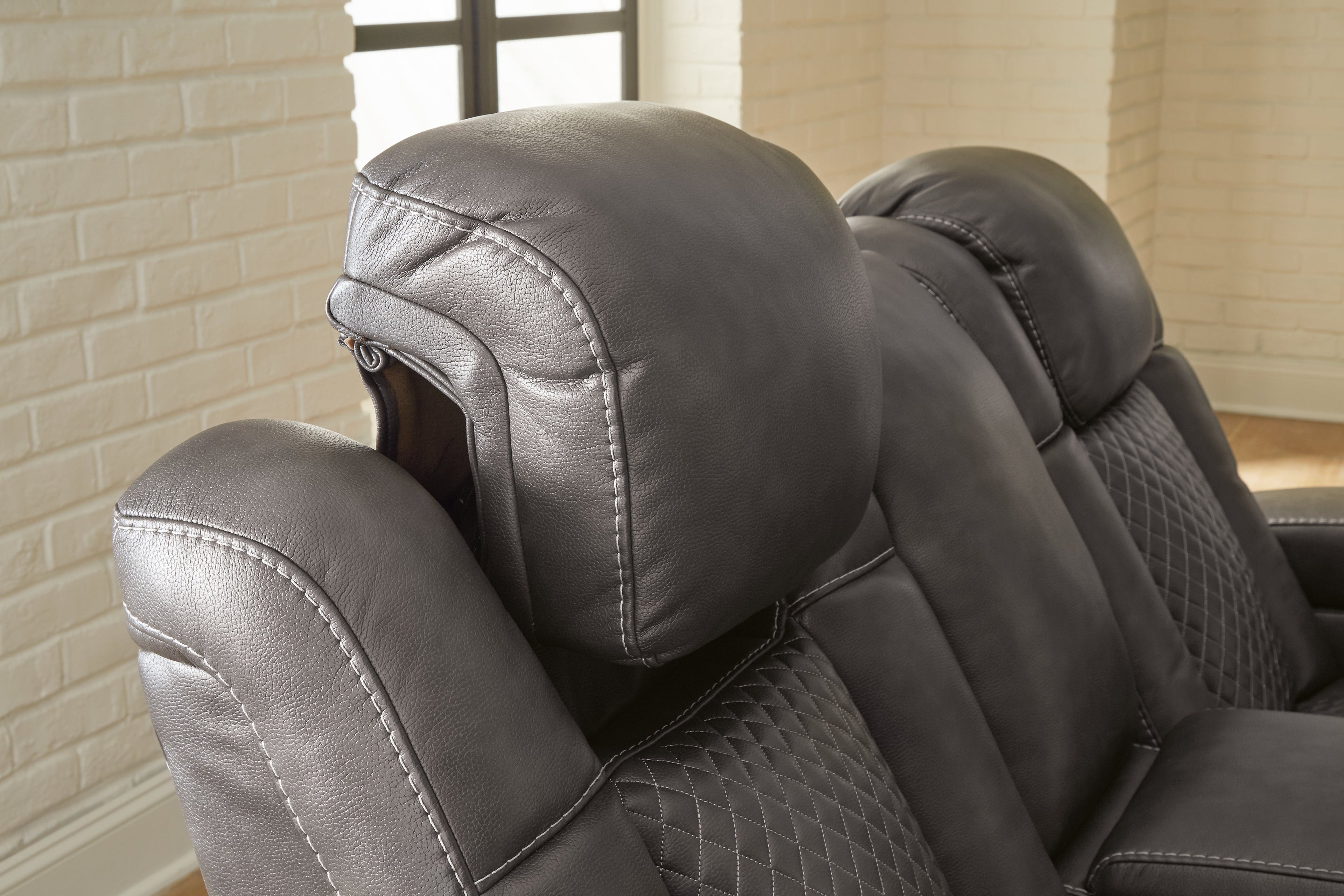 Fyne-Dyme Shadow Power Reclining Sofa - 3660215 - Bien Home Furniture & Electronics