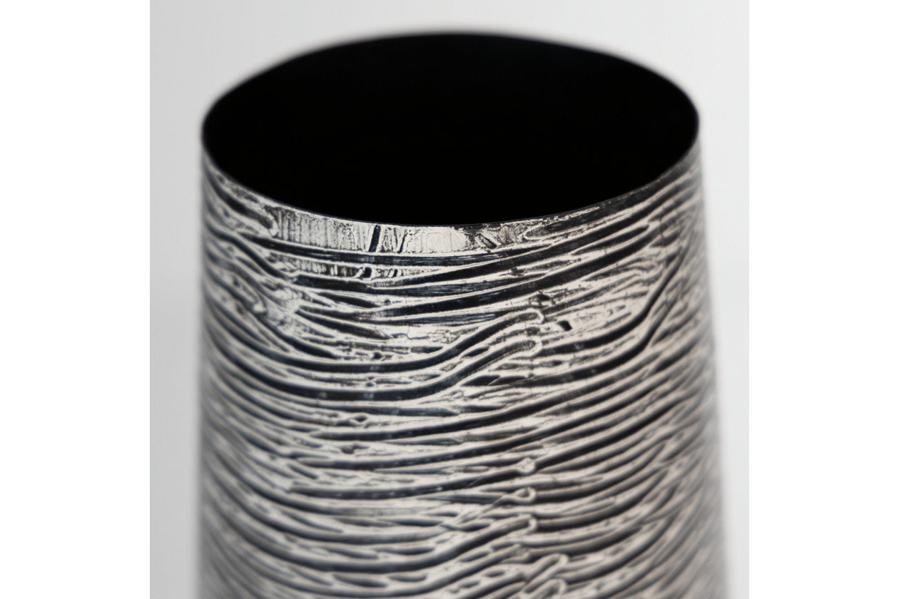 Fynn Antique Gray Vase - A2000515 - Bien Home Furniture & Electronics