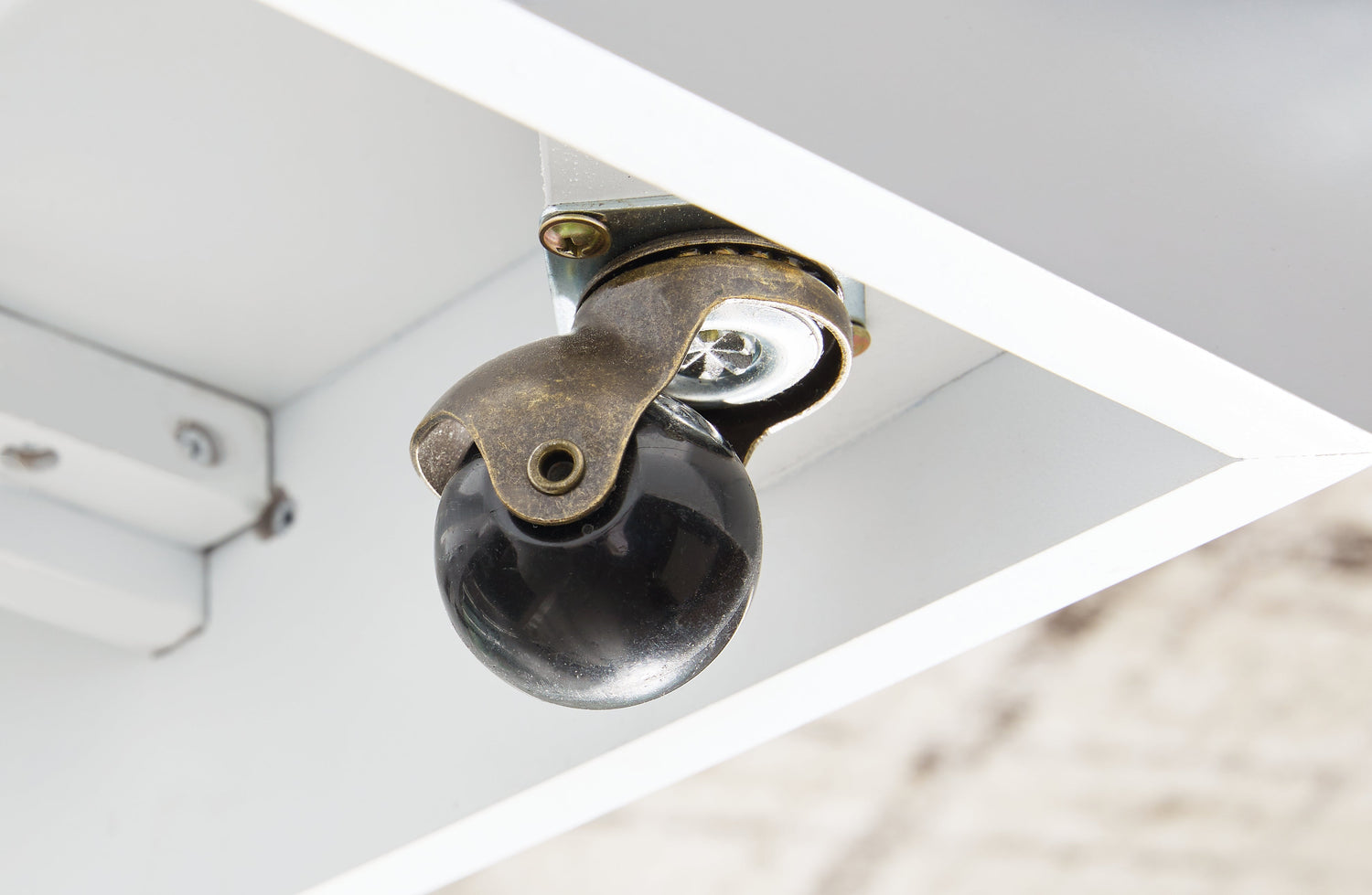 Gardoni White/Black Coffee Table - T756-1 - Bien Home Furniture & Electronics