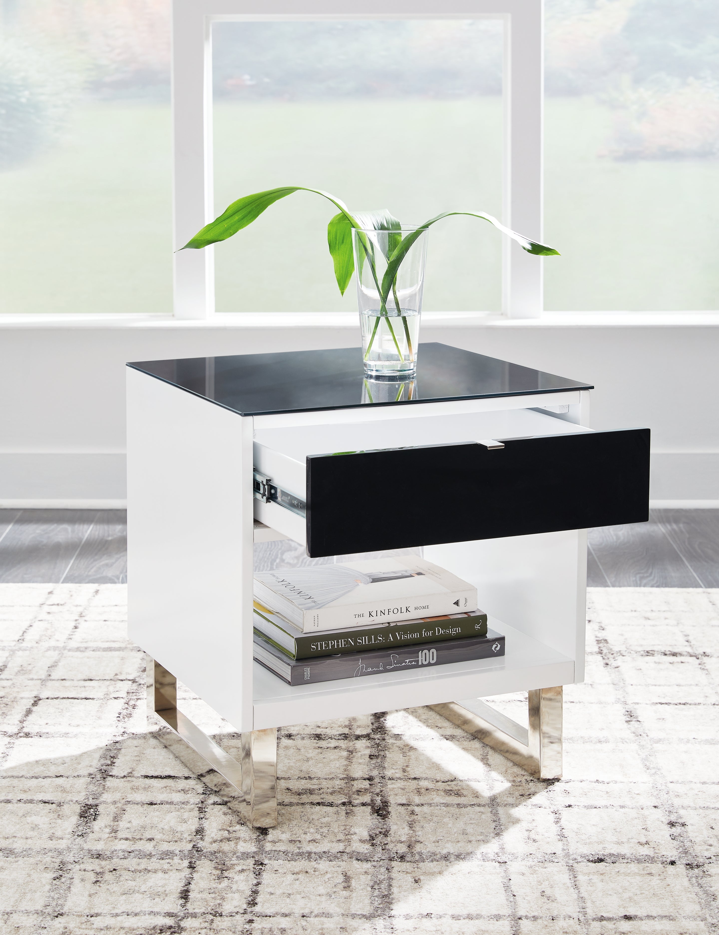 Gardoni White/Black End Table - T756-3 - Bien Home Furniture & Electronics
