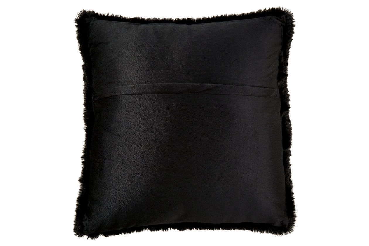 Gariland Black Pillow, Set of 4 - A1000867 - Bien Home Furniture & Electronics