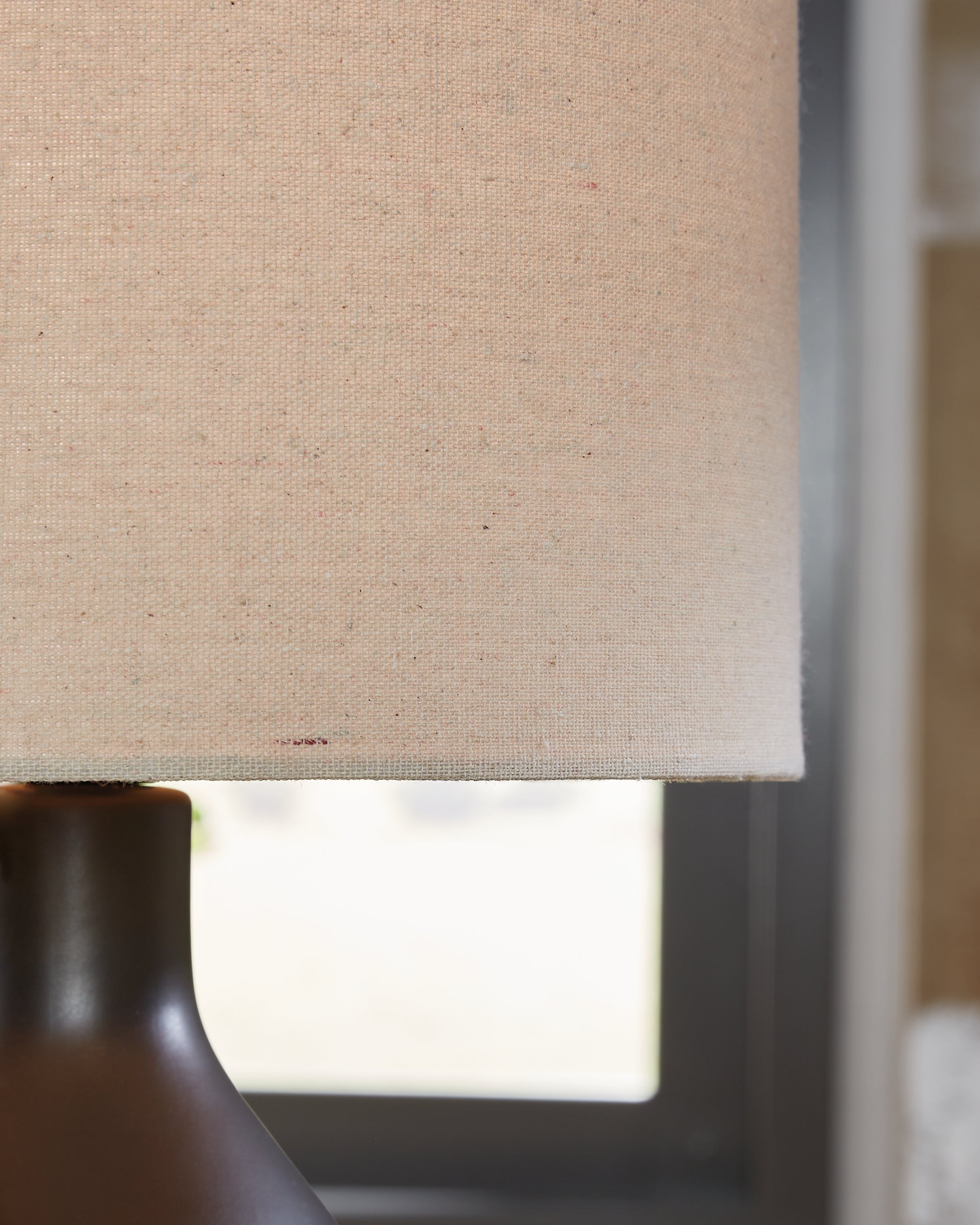 Garinton Black Table Lamp - L180184 - Bien Home Furniture & Electronics