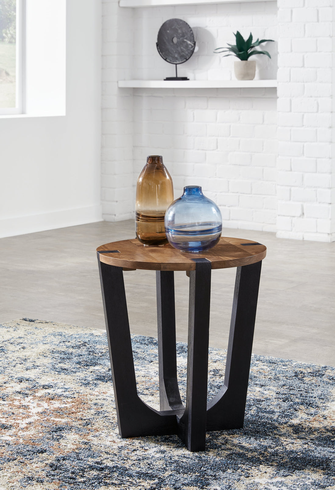Hanneforth Brown/Black End Table - T726-6 - Bien Home Furniture &amp; Electronics