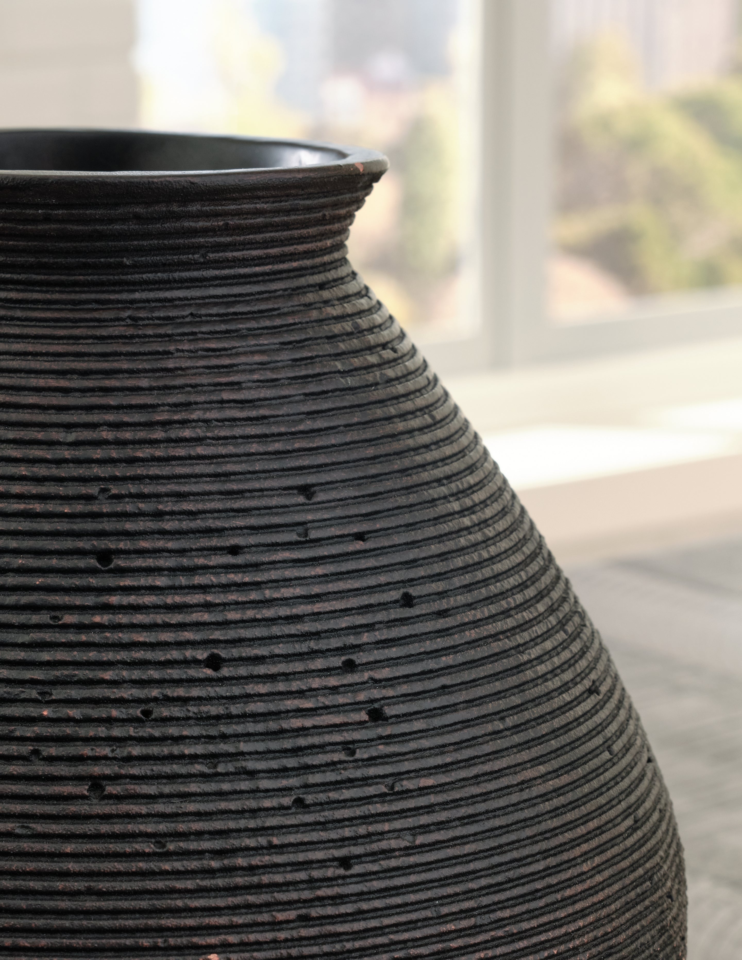 Hannela Antique Brown Vase - A2000511 - Bien Home Furniture & Electronics