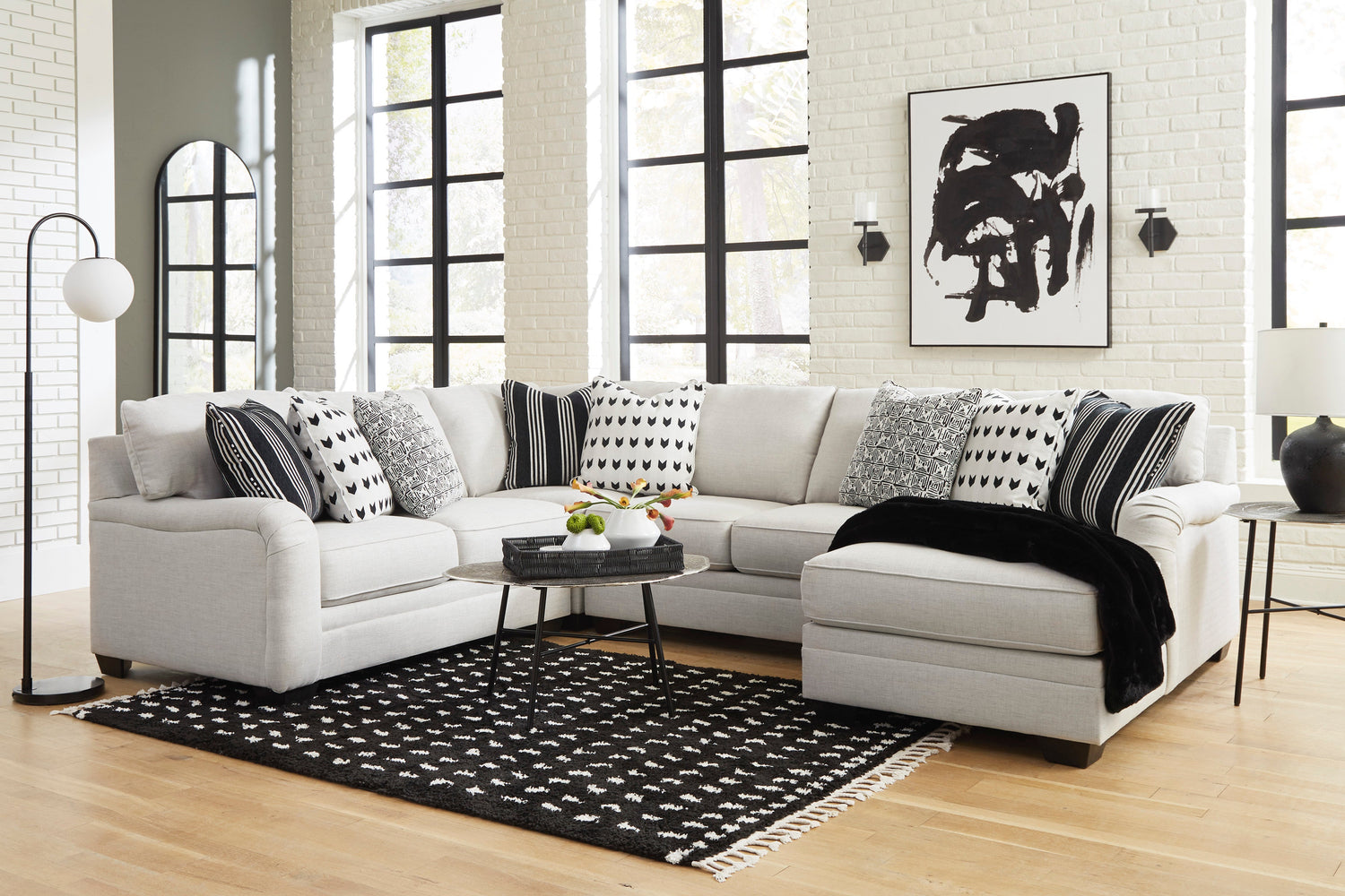 Huntsworth Dove Gray 4-Piece RAF Chaise Sectional - SET | 3970217 | 3970234 | 3970277 | 3970255 - Bien Home Furniture & Electronics