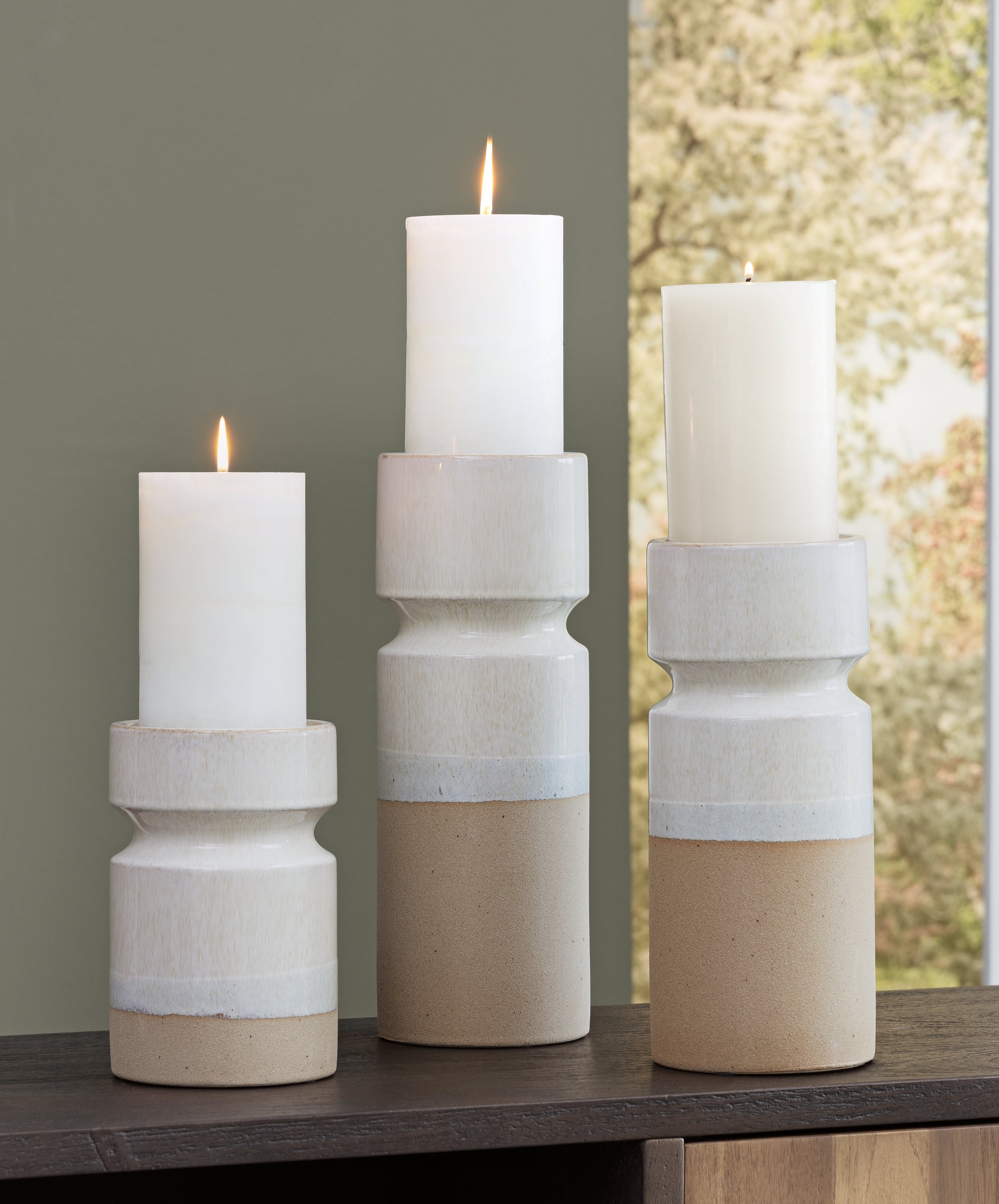 Hurston Ivory/Brown Candle Holder, Set of 3 - A2000583 - Bien Home Furniture & Electronics