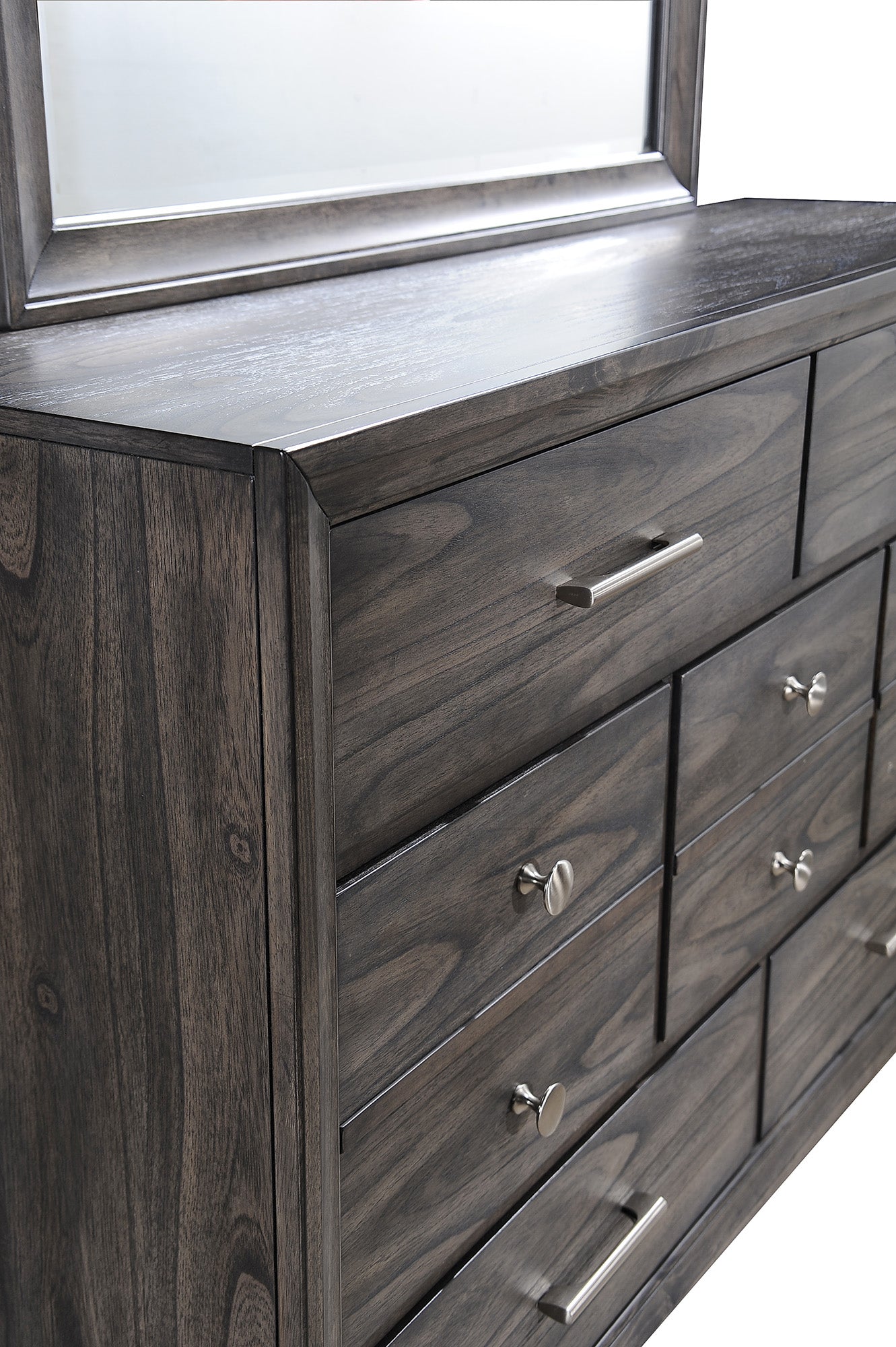 Jaymes Gray Storage Platform Bedroom Set - SET | B6580-K-HB | B6580-K-FBD | B6580-KQ-RAIL | B6580-1 | B6580-11 | B6580-2 - Bien Home Furniture & Electronics