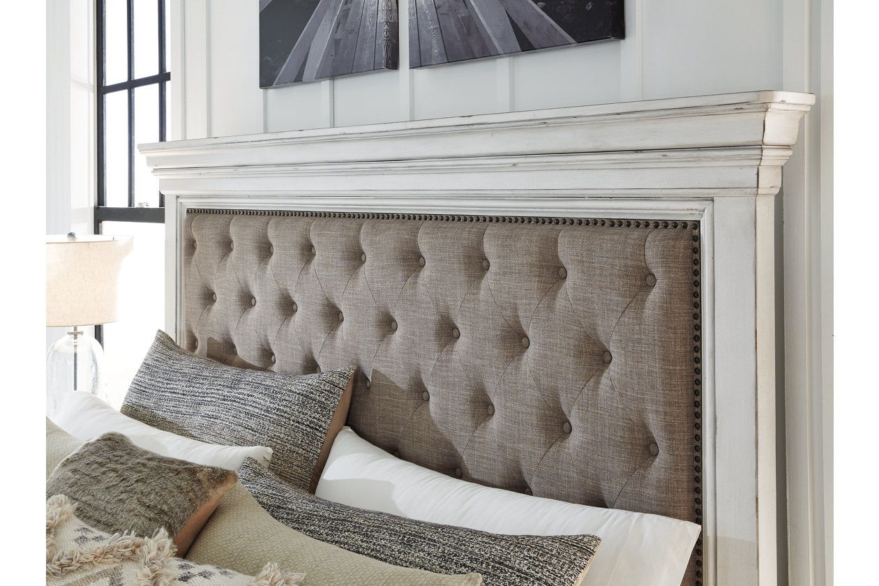 Kanwyn Whitewash King Panel Bed - SET | B777-56 | B777-97 | B777-158 - Bien Home Furniture & Electronics